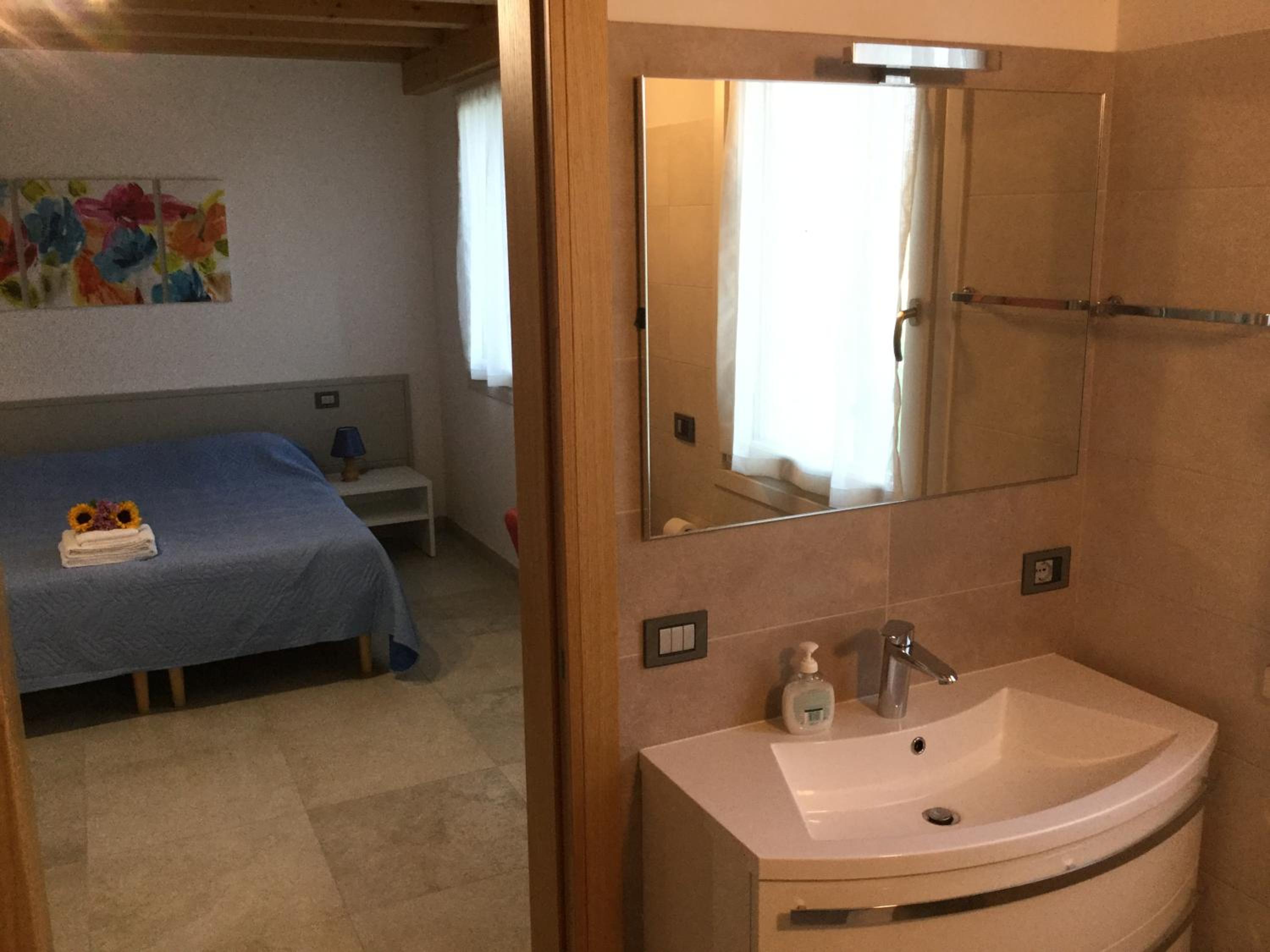 Deluxe Double or Twin Room with Garden View - Photo 4