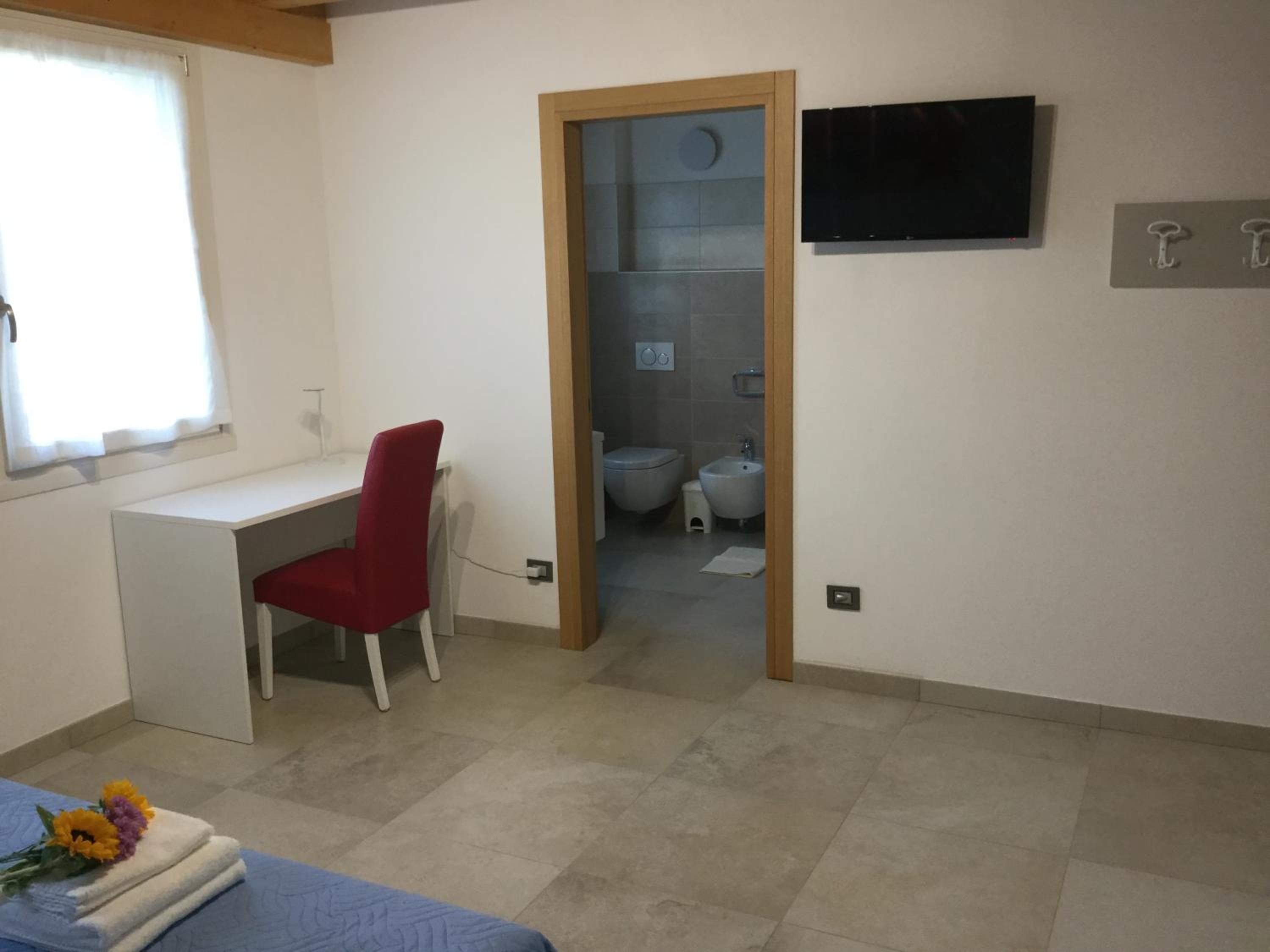 Deluxe Double or Twin Room with Garden View - Photo 5