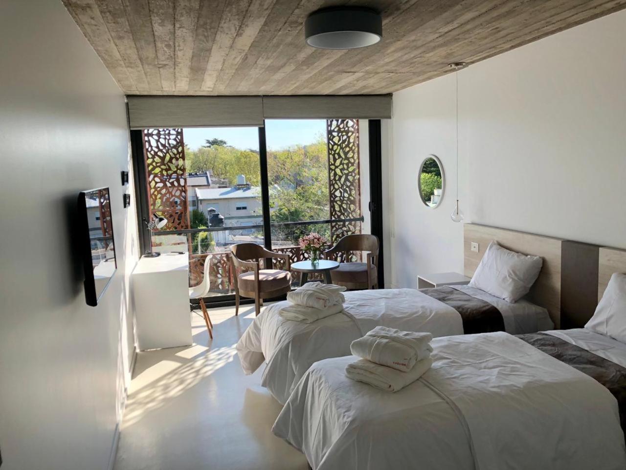 Deluxe Double or Twin Room with Balcony photo 2