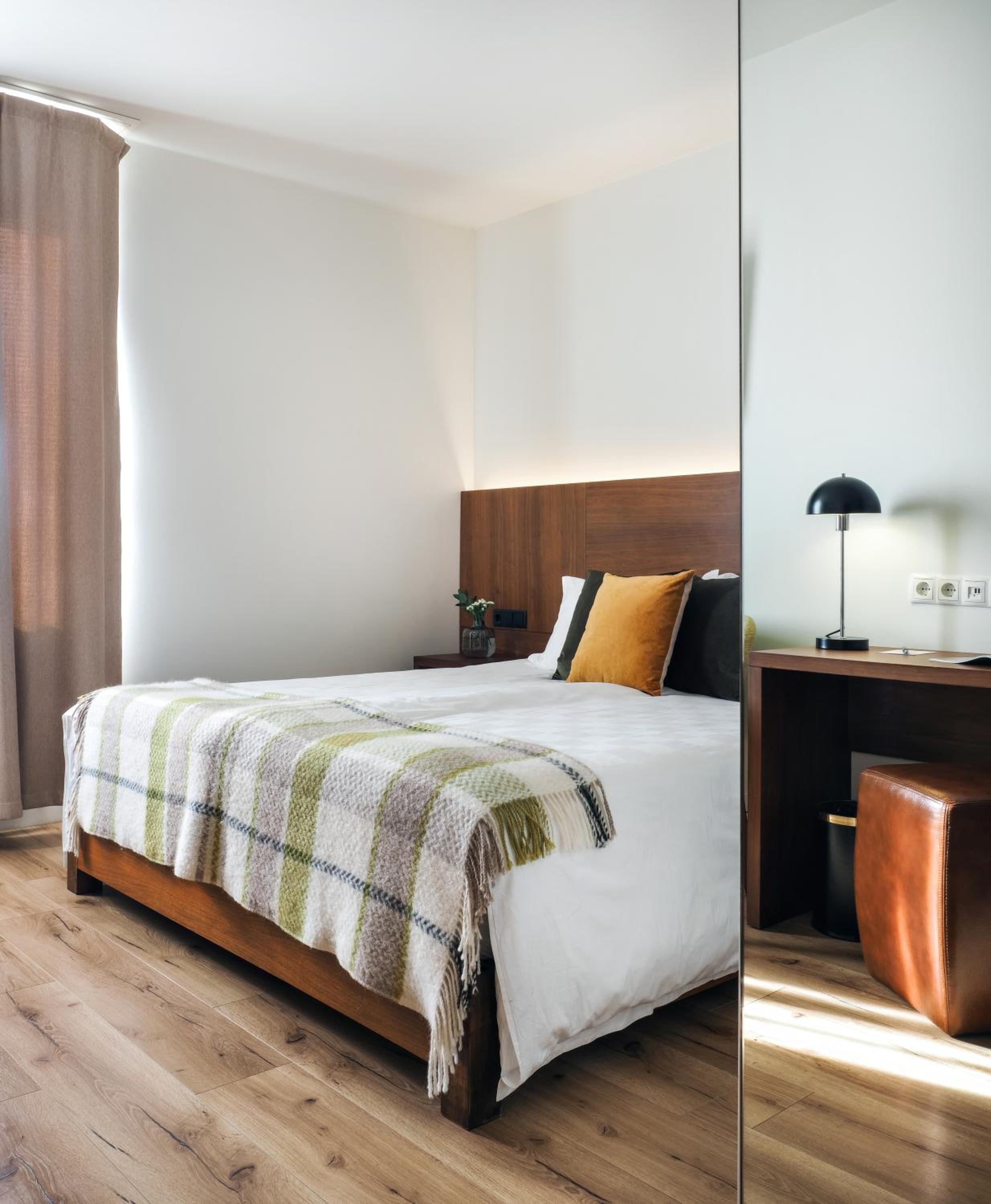 Standard Double Room with Mountain View photo 2