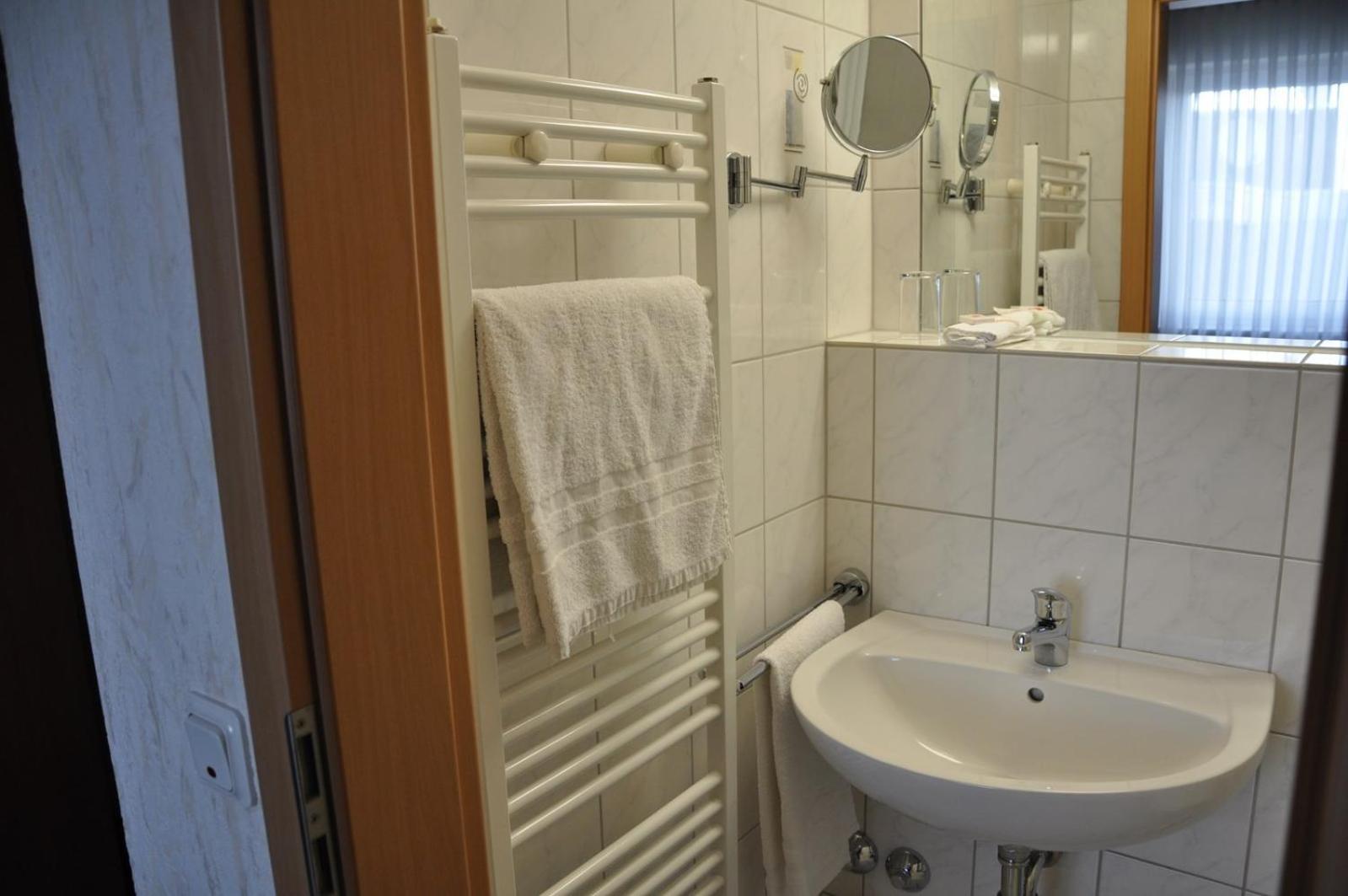 Comfort Double Room - Photo 4