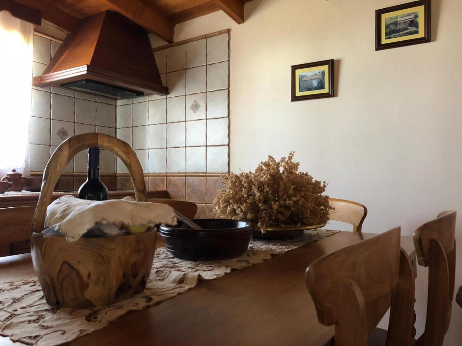 One-Bedroom House - Photo 29