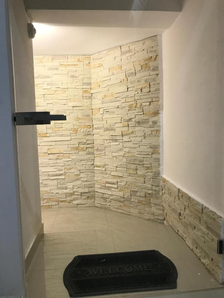 Deluxe Apartment - Photo 3