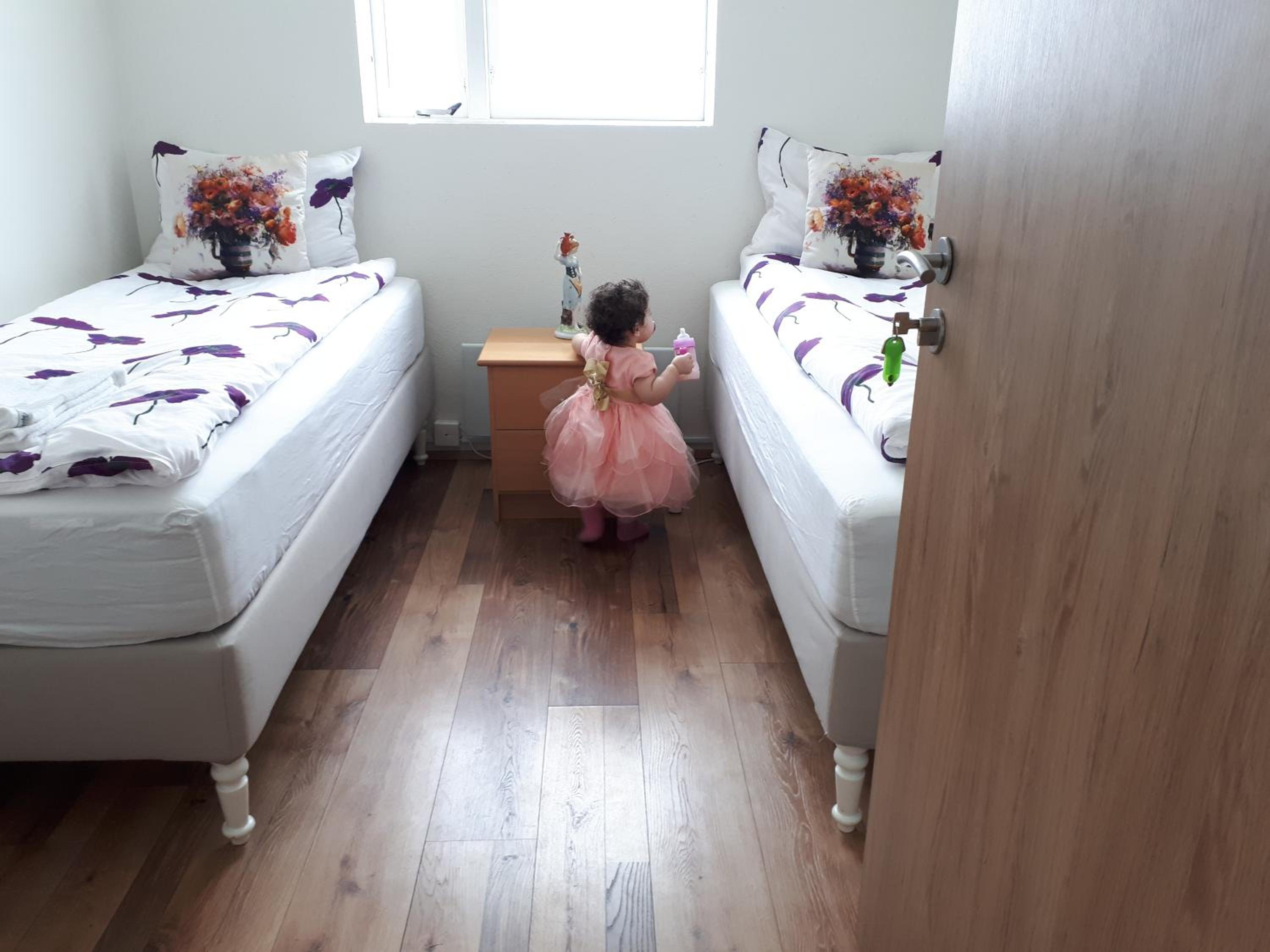 Twin Room - Photo 3