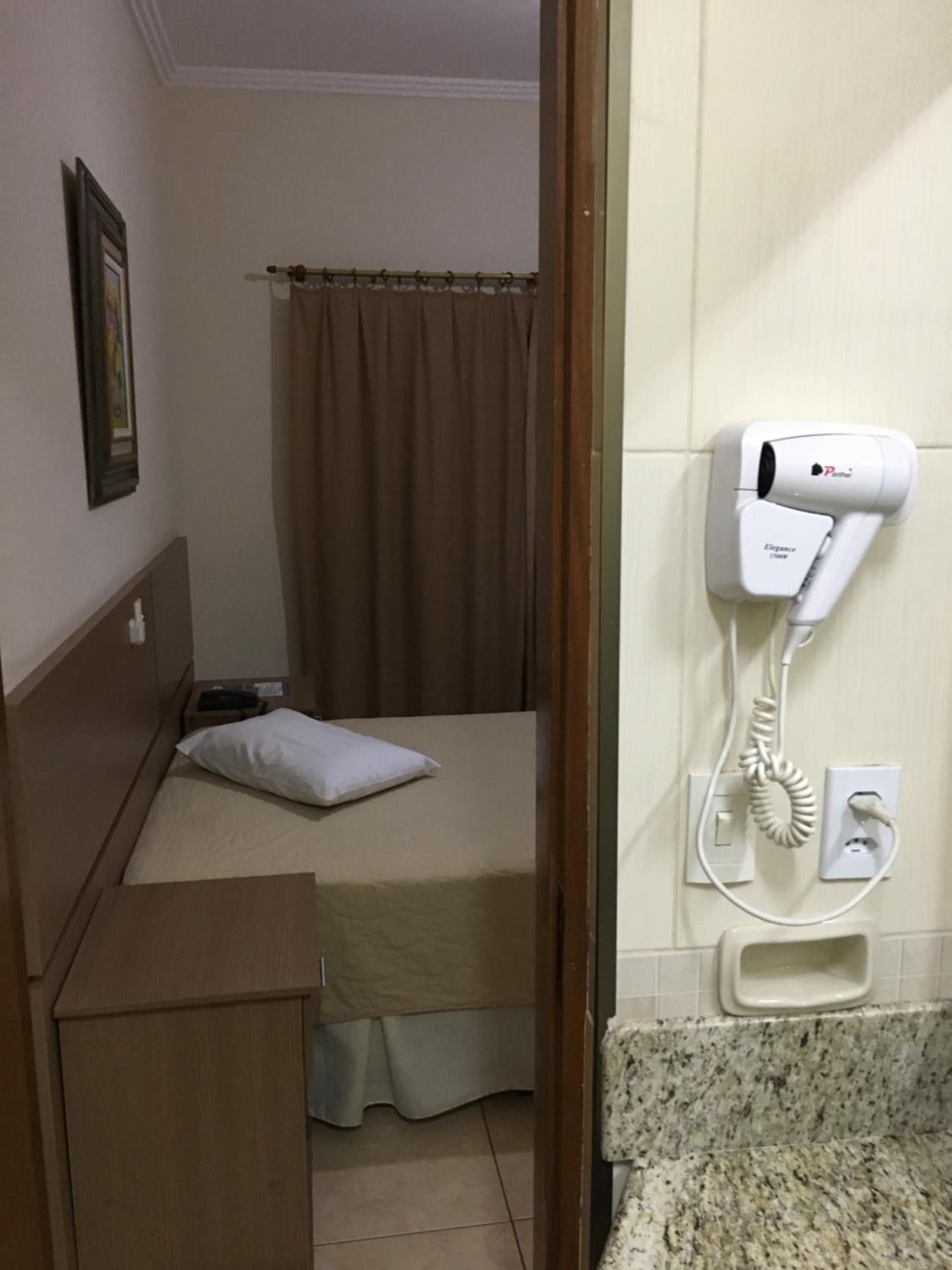 Basic Triple Room photo 3