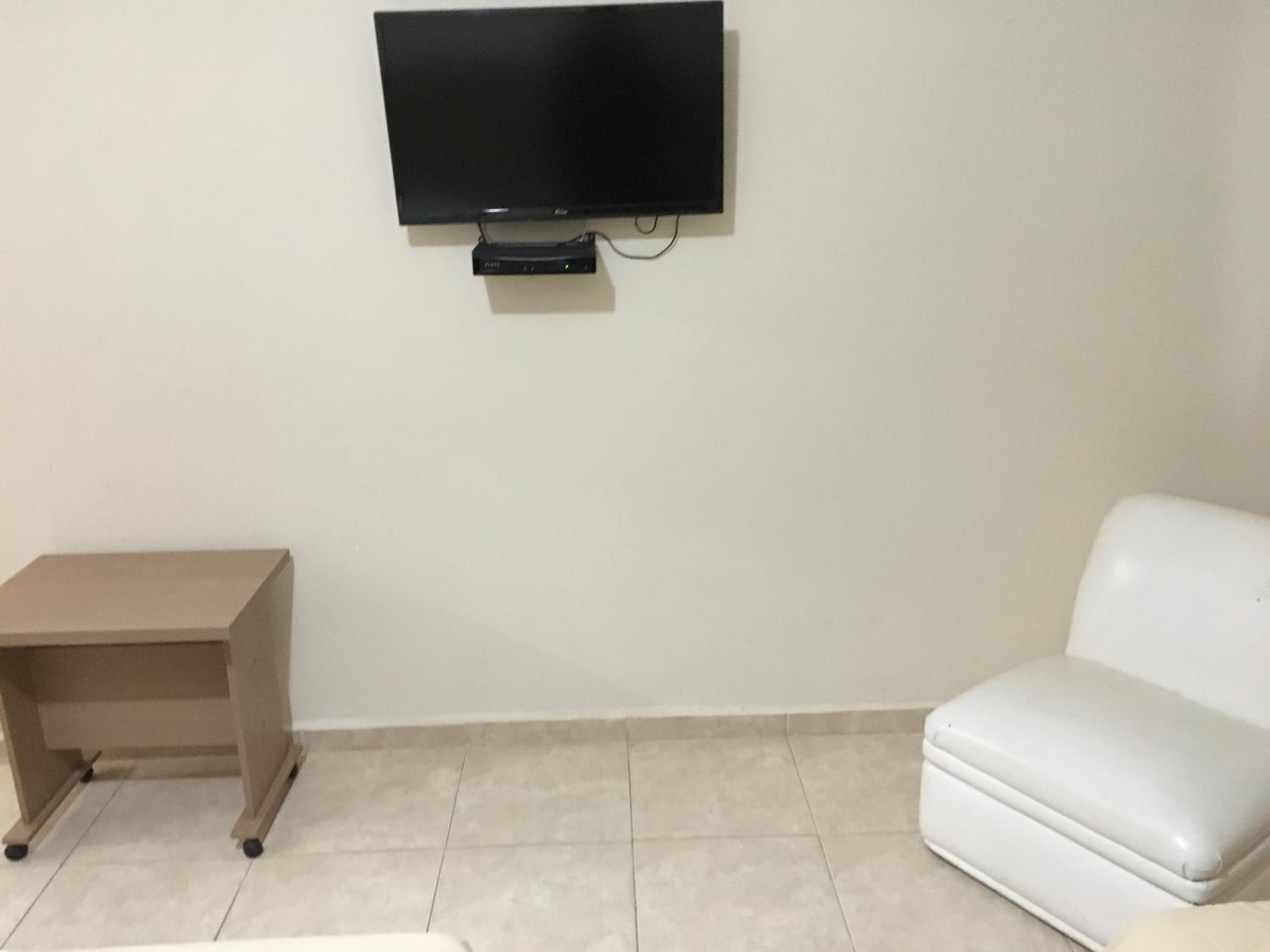 Large Double or Twin Room photo 1