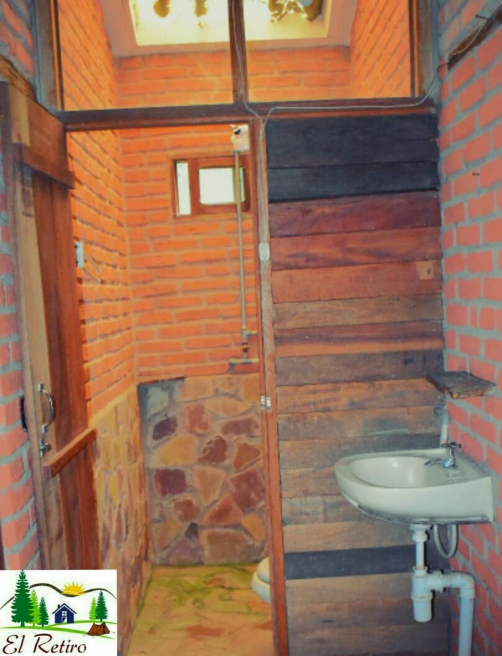 Two-Bedroom Bungalow photo 3
