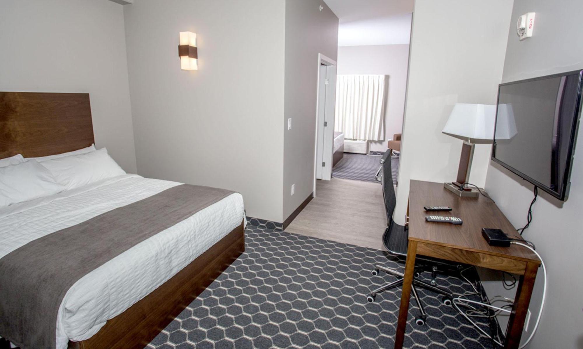 Deluxe Queen Room - Photo 3
