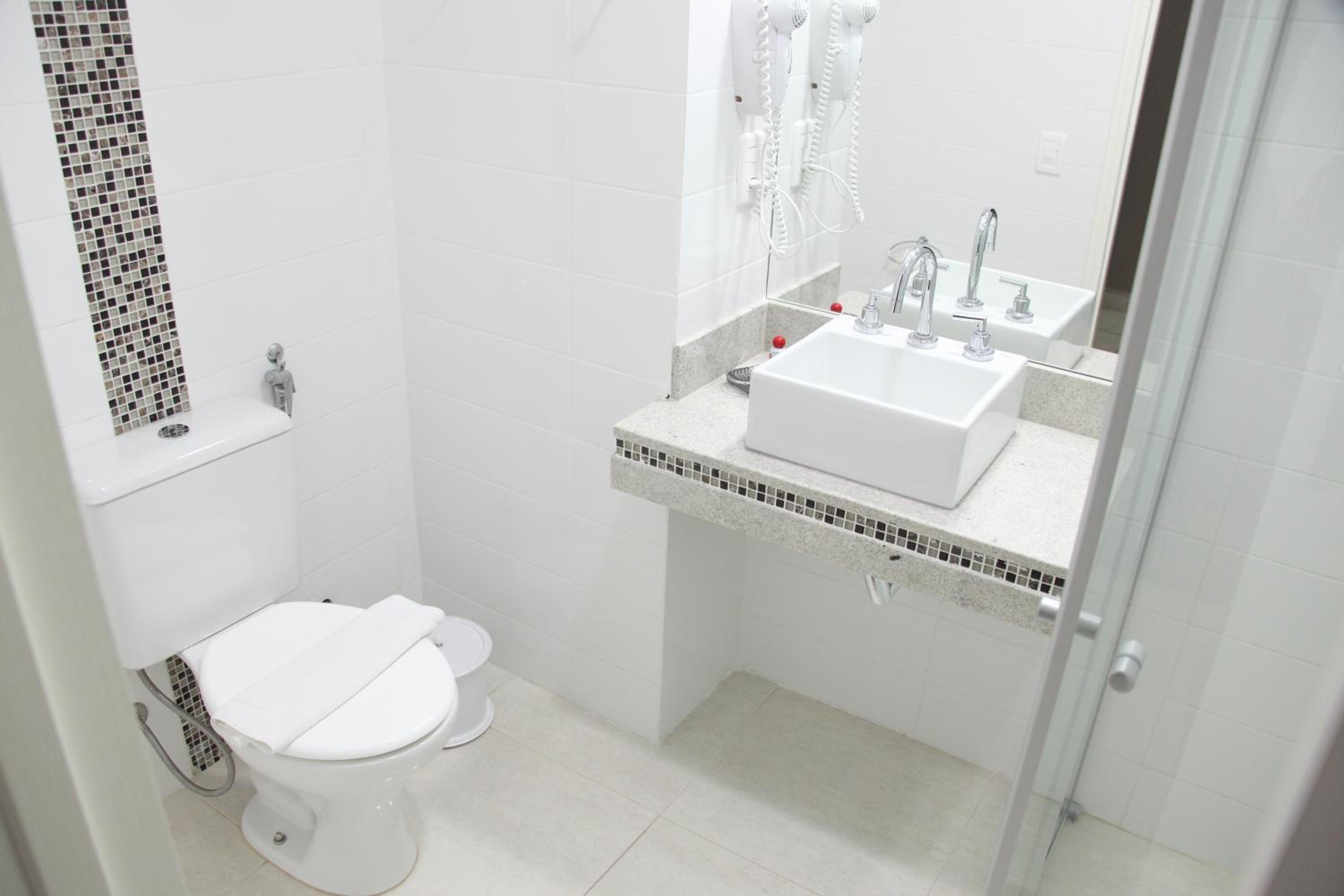 Deluxe Double or Twin Room photo 2