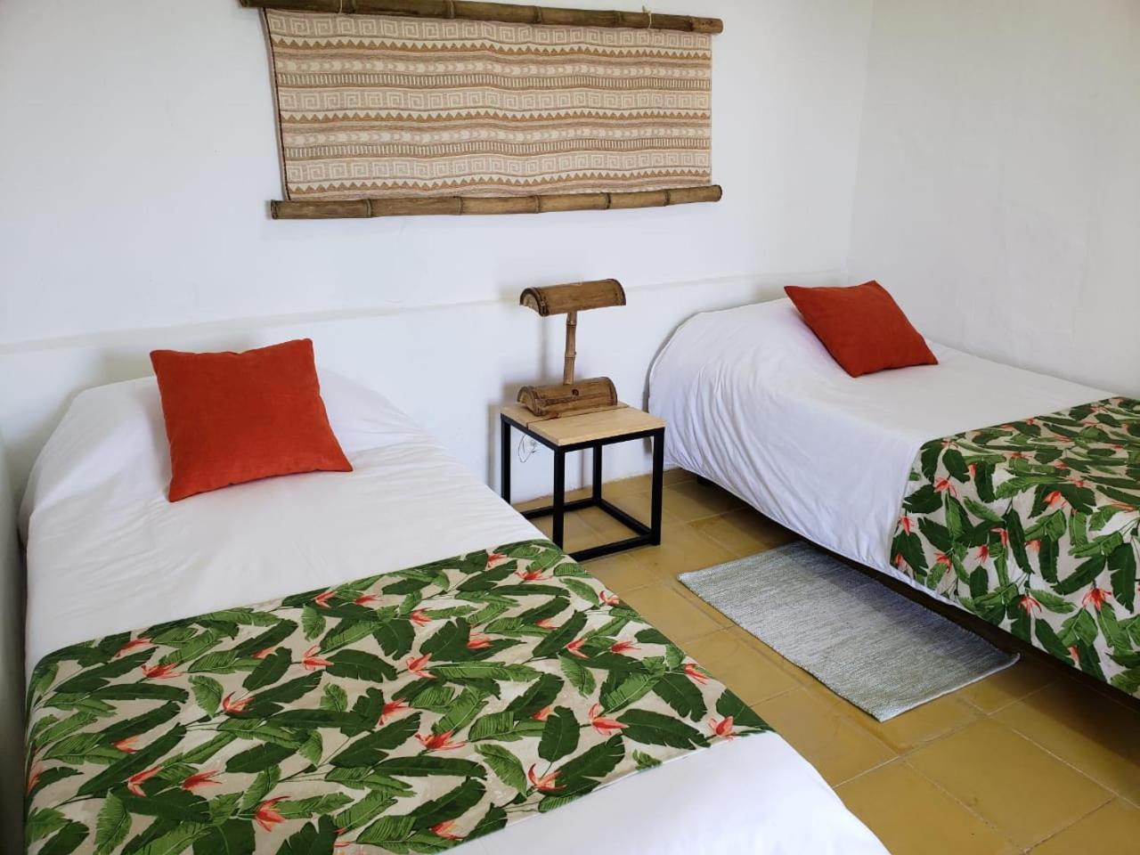 Economy Twin Room