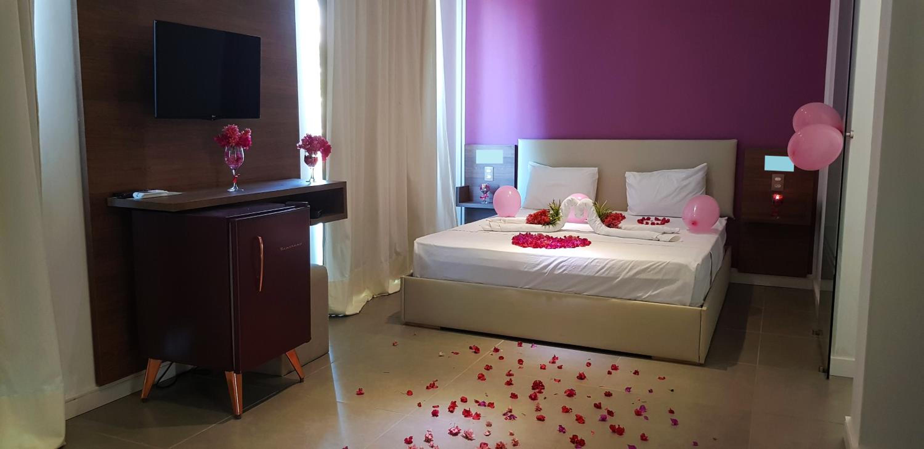 Superior Suite - Photo 21