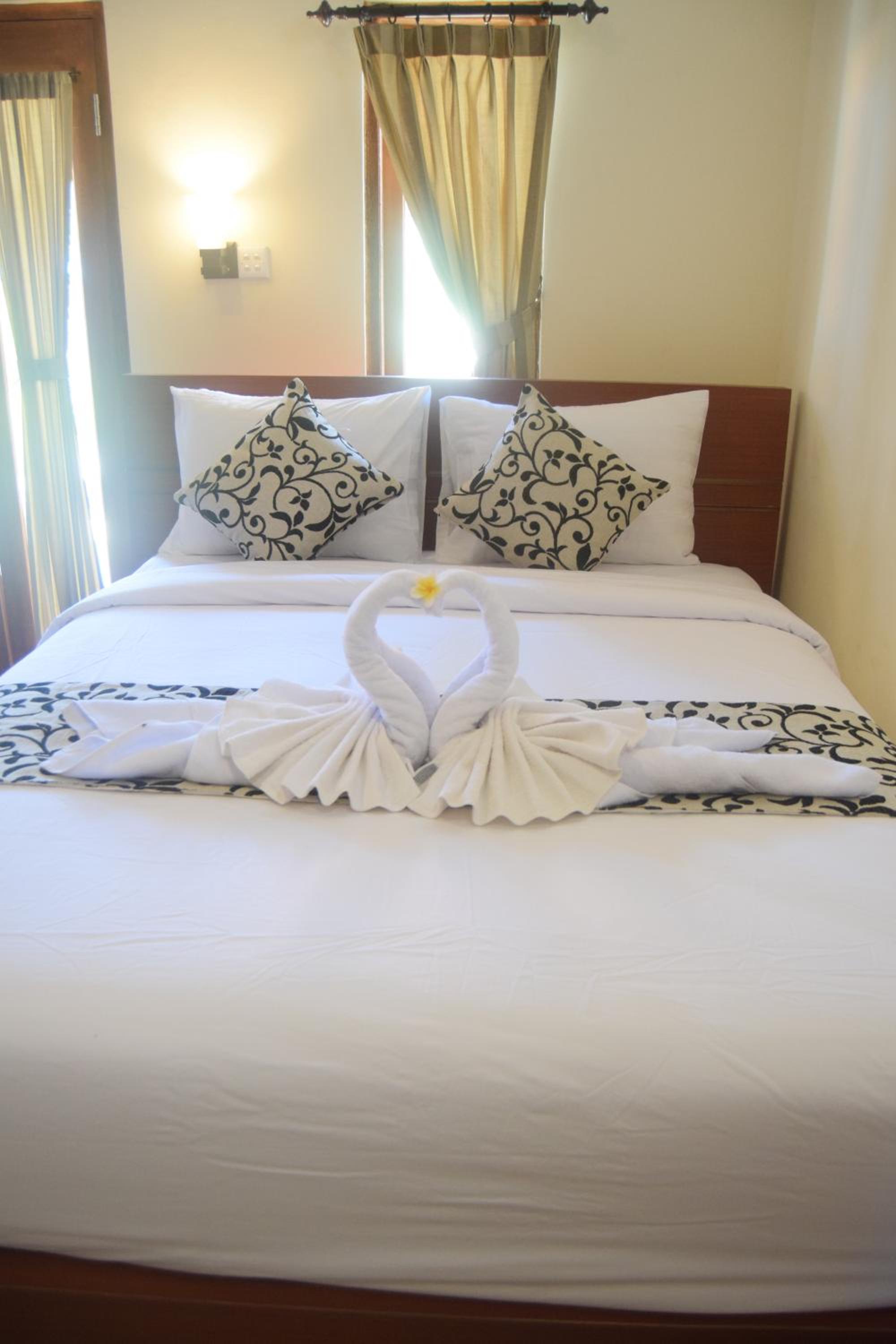 Deluxe Double Room - Photo 18