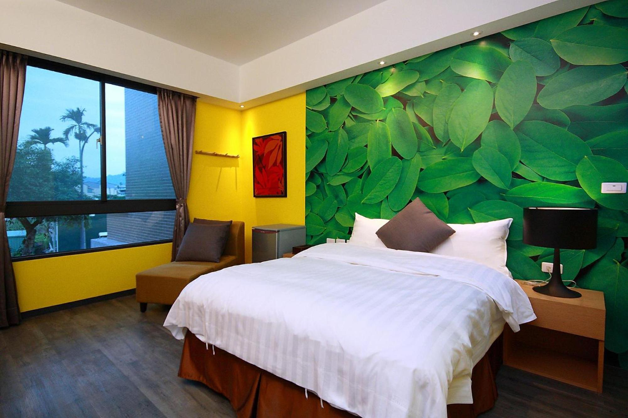 Deluxe Double Room with Balcony photo 2