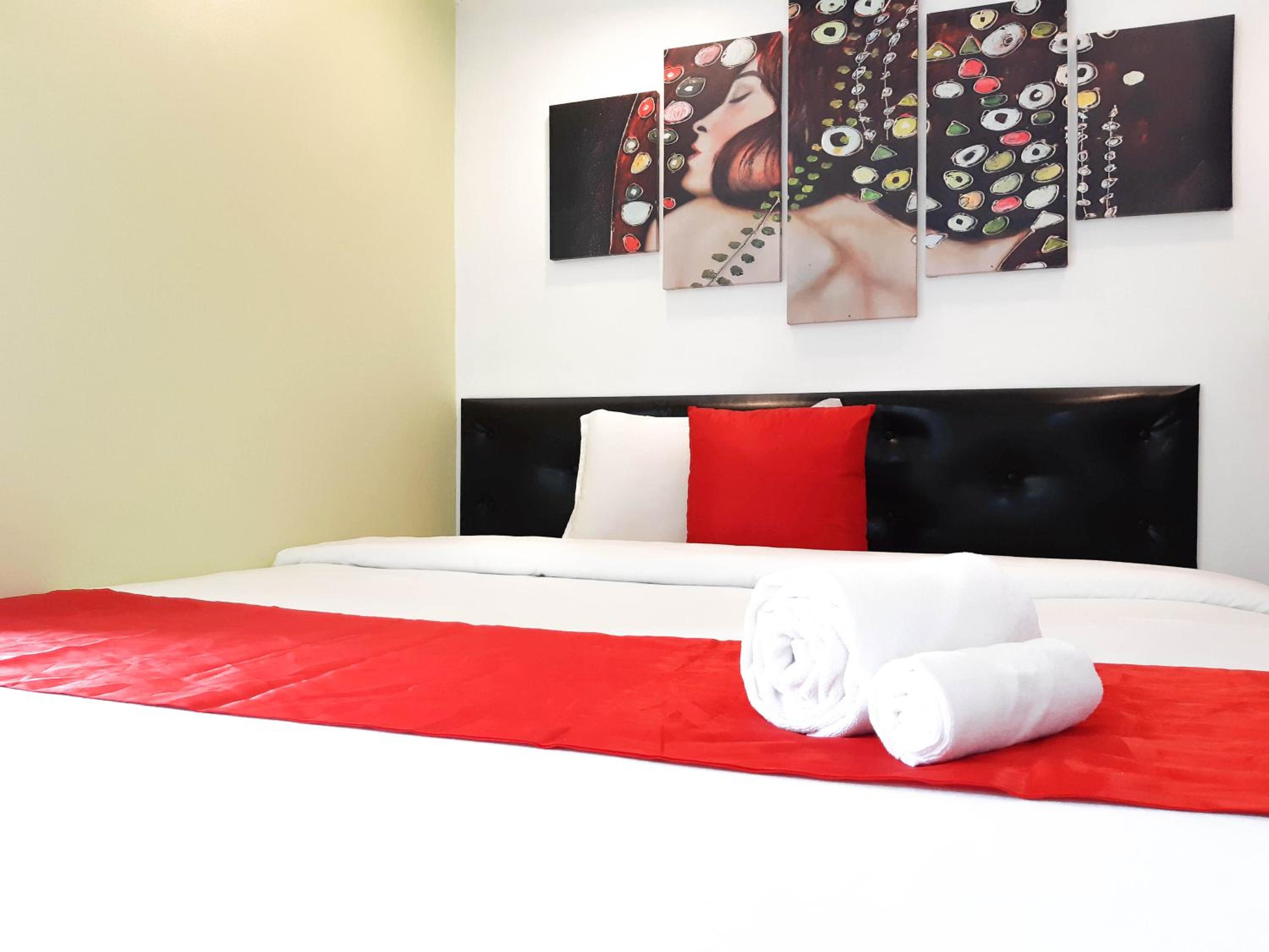 Small Double Room photo 1