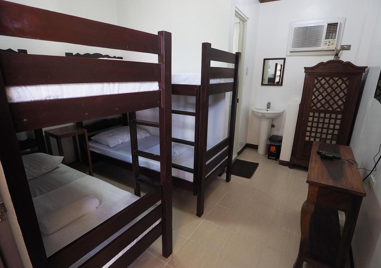 Standard Quadruple Room photo 3