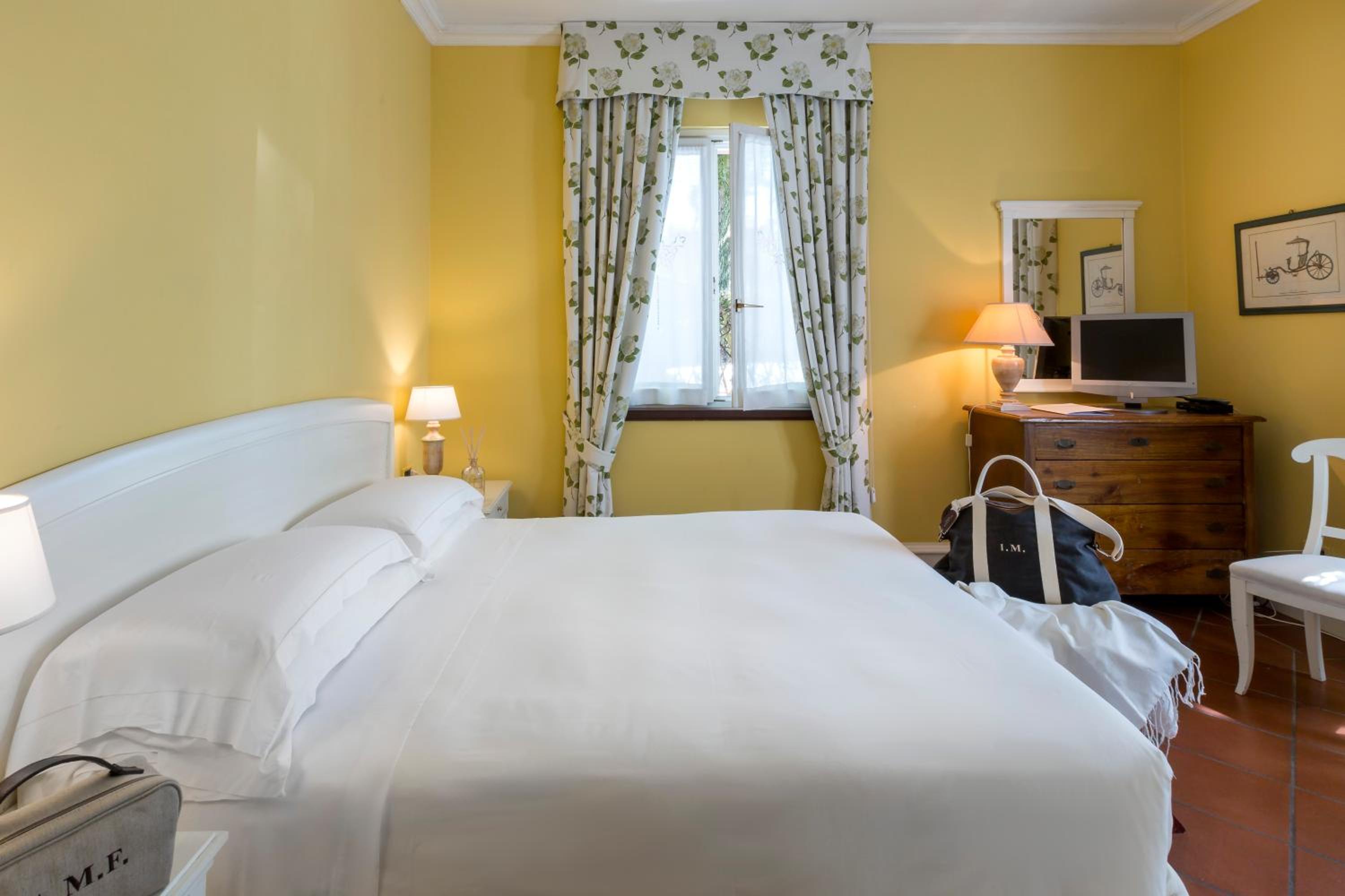 Basic Double Room - Photo 1