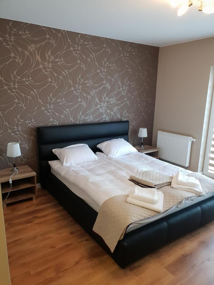 Standard King Room photo 3