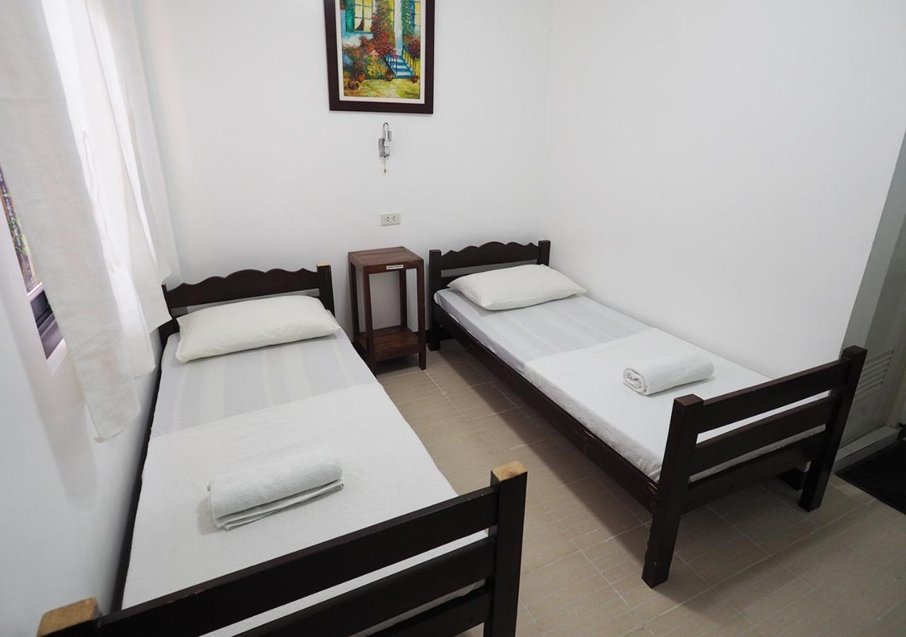 Budget Double Room photo 2