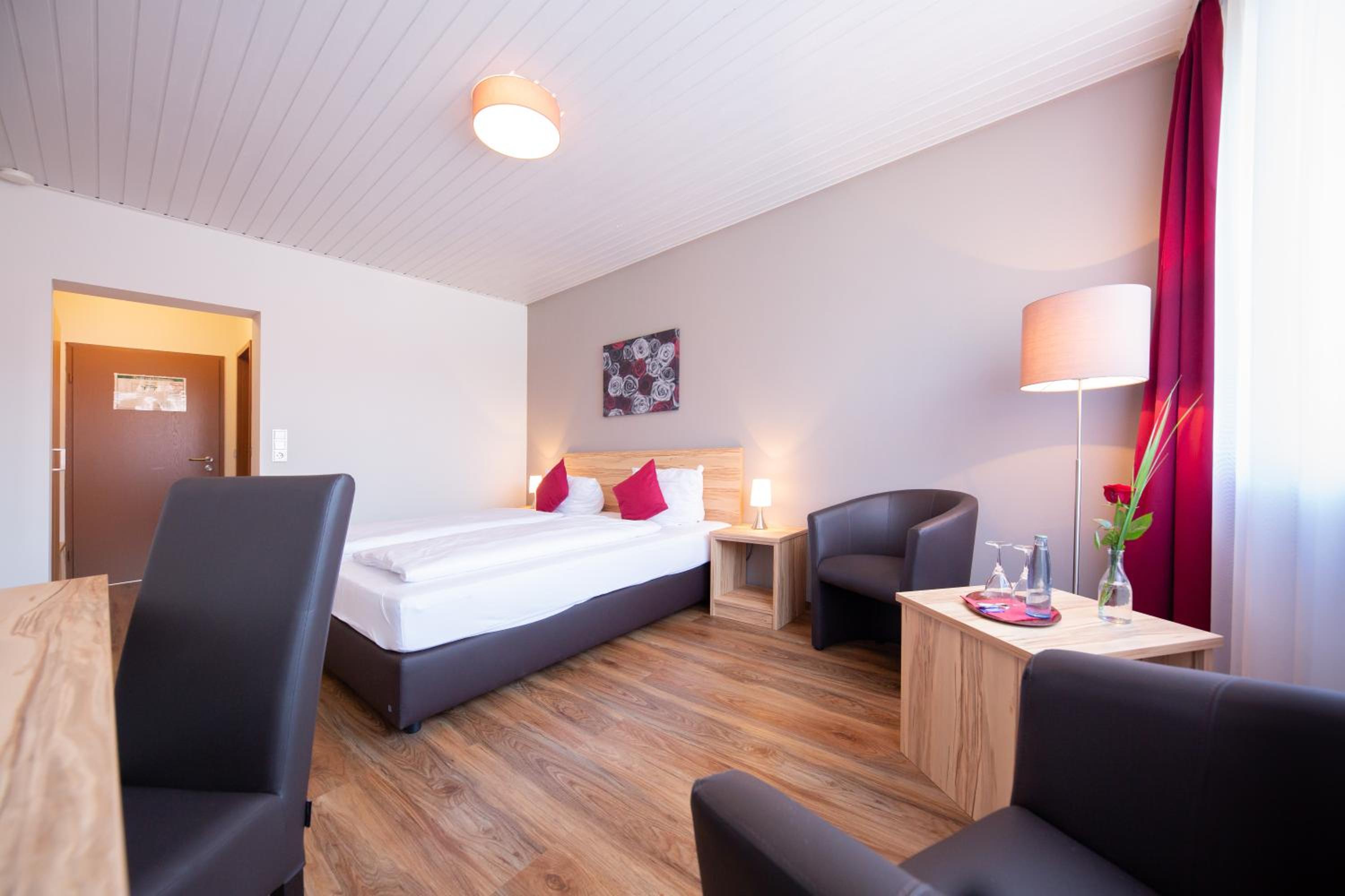 Double Room photo 3