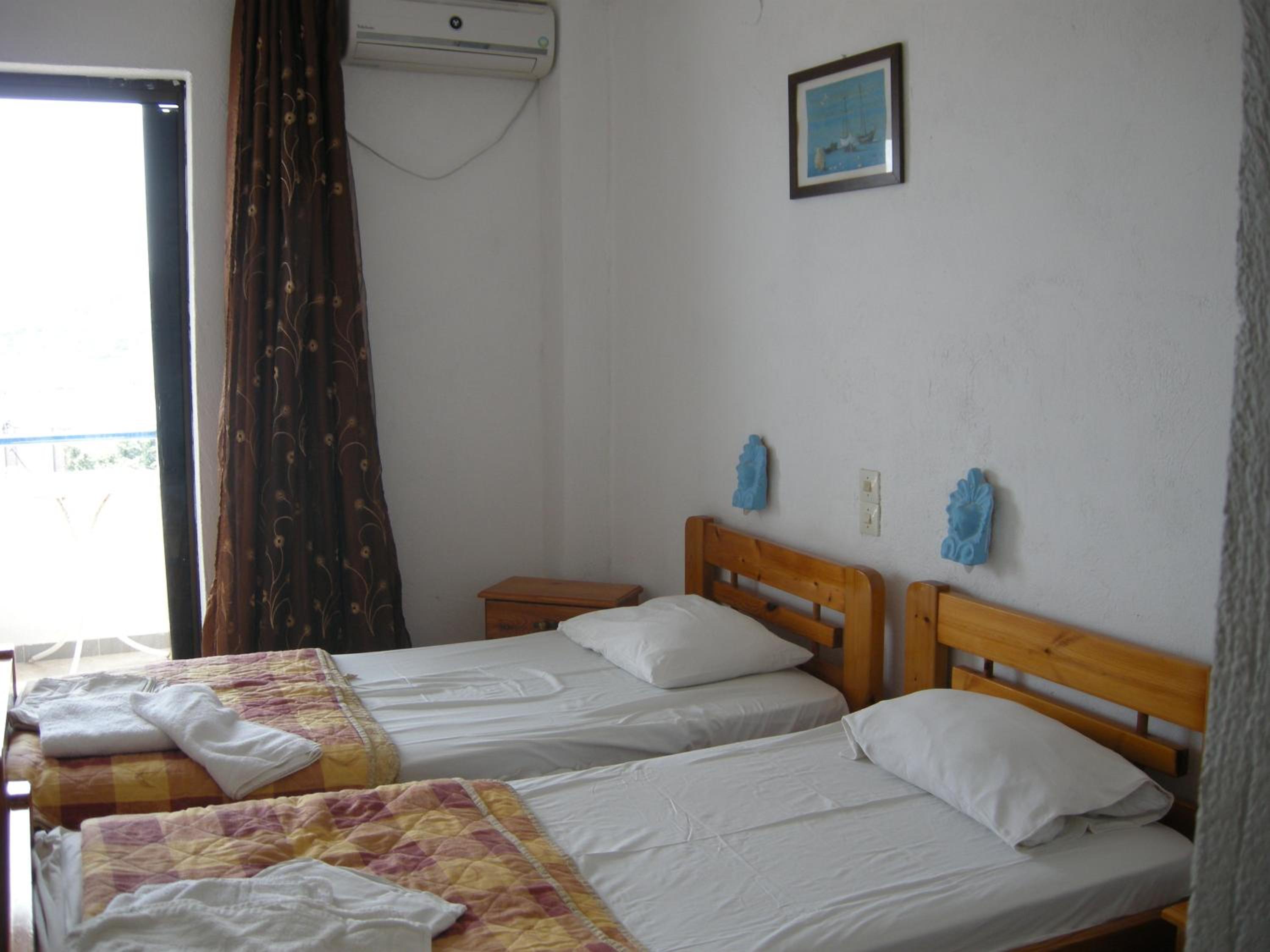 Standard Double/Twin Room photo 1