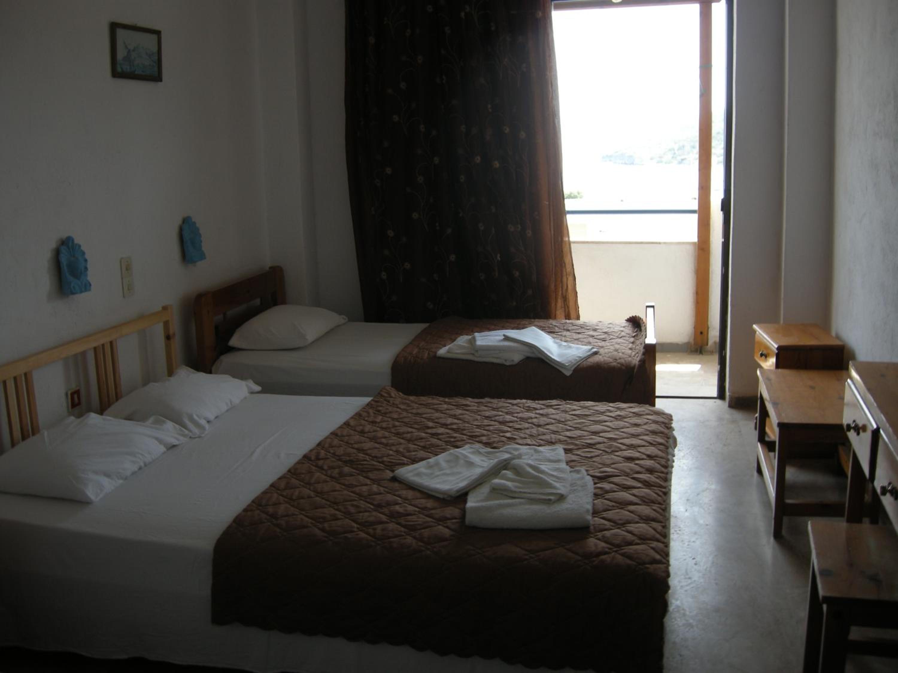 Standard Triple Room photo 1
