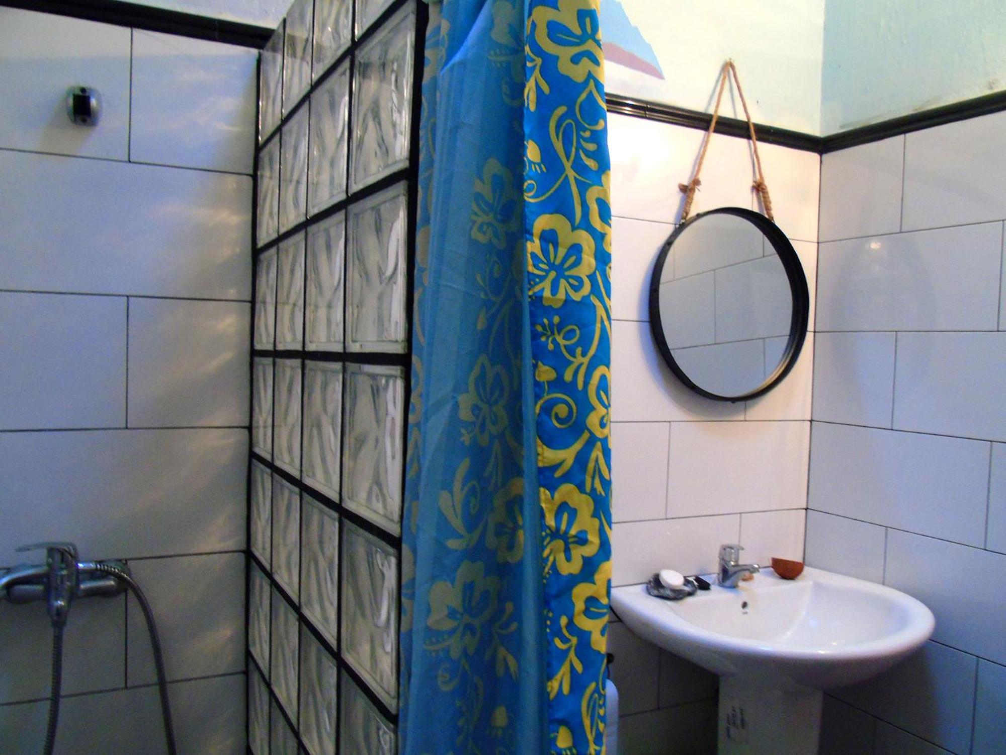 Basic Triple Room - Photo 2