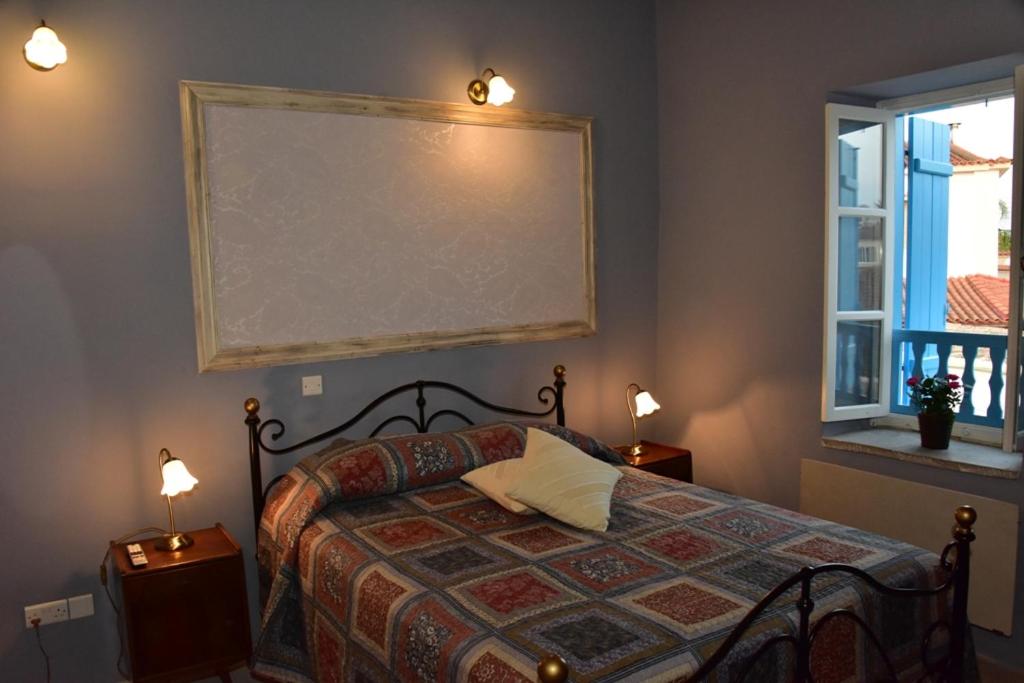 Two-Bedroom Apartment - Photo 23