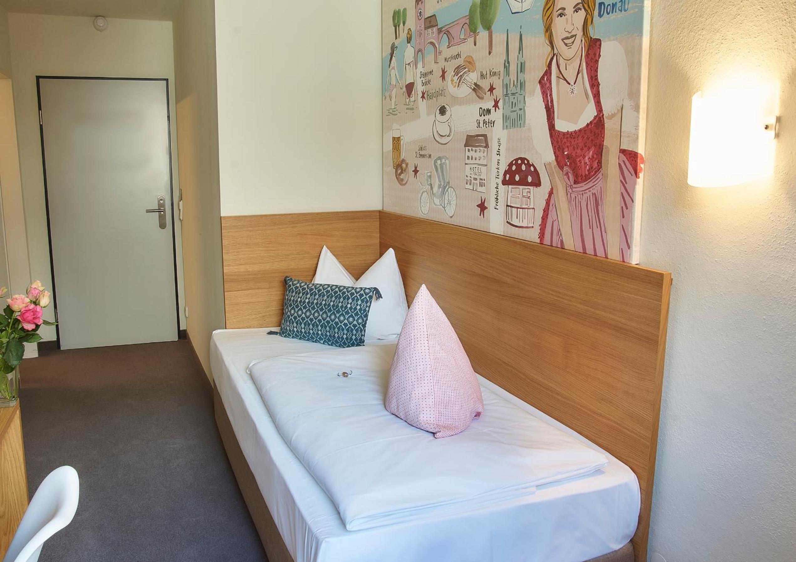 Standard Single Room