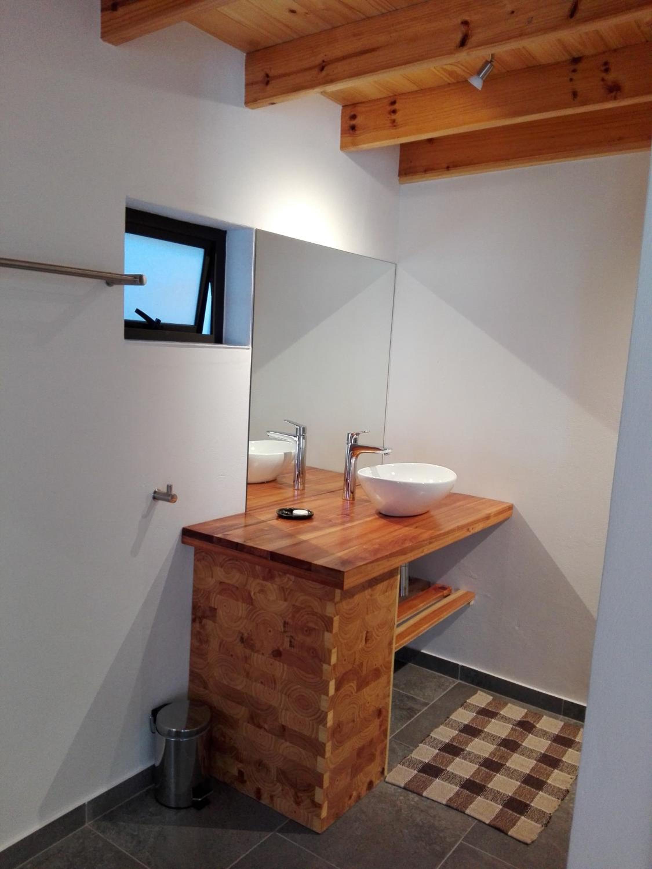 Twin Room with Shower photo 2