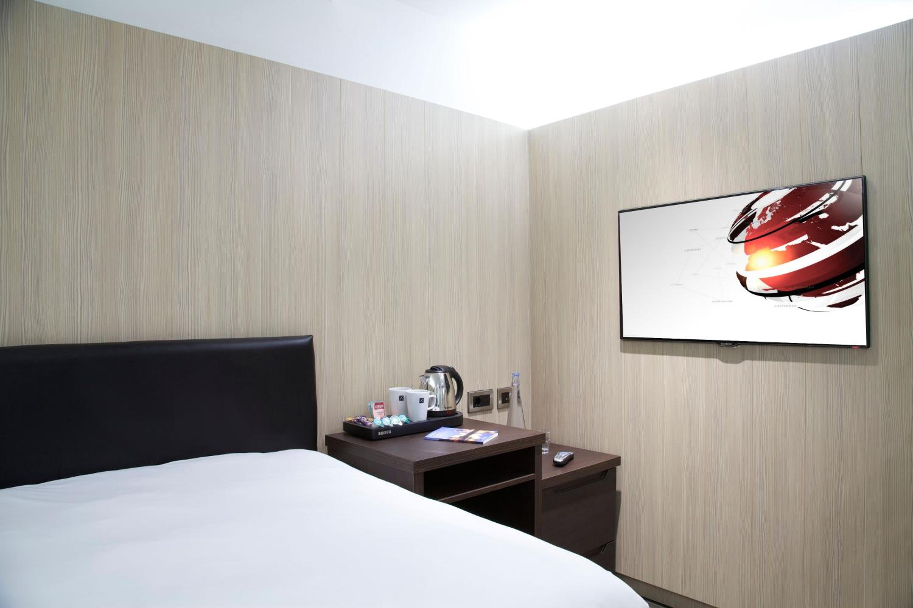 Double Room without Window photo 3