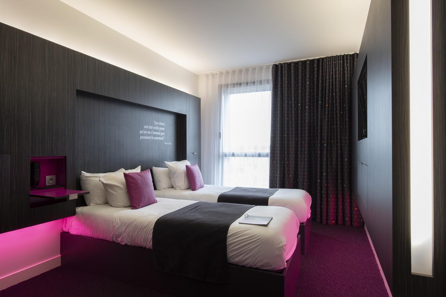 Twin Room - Photo 2