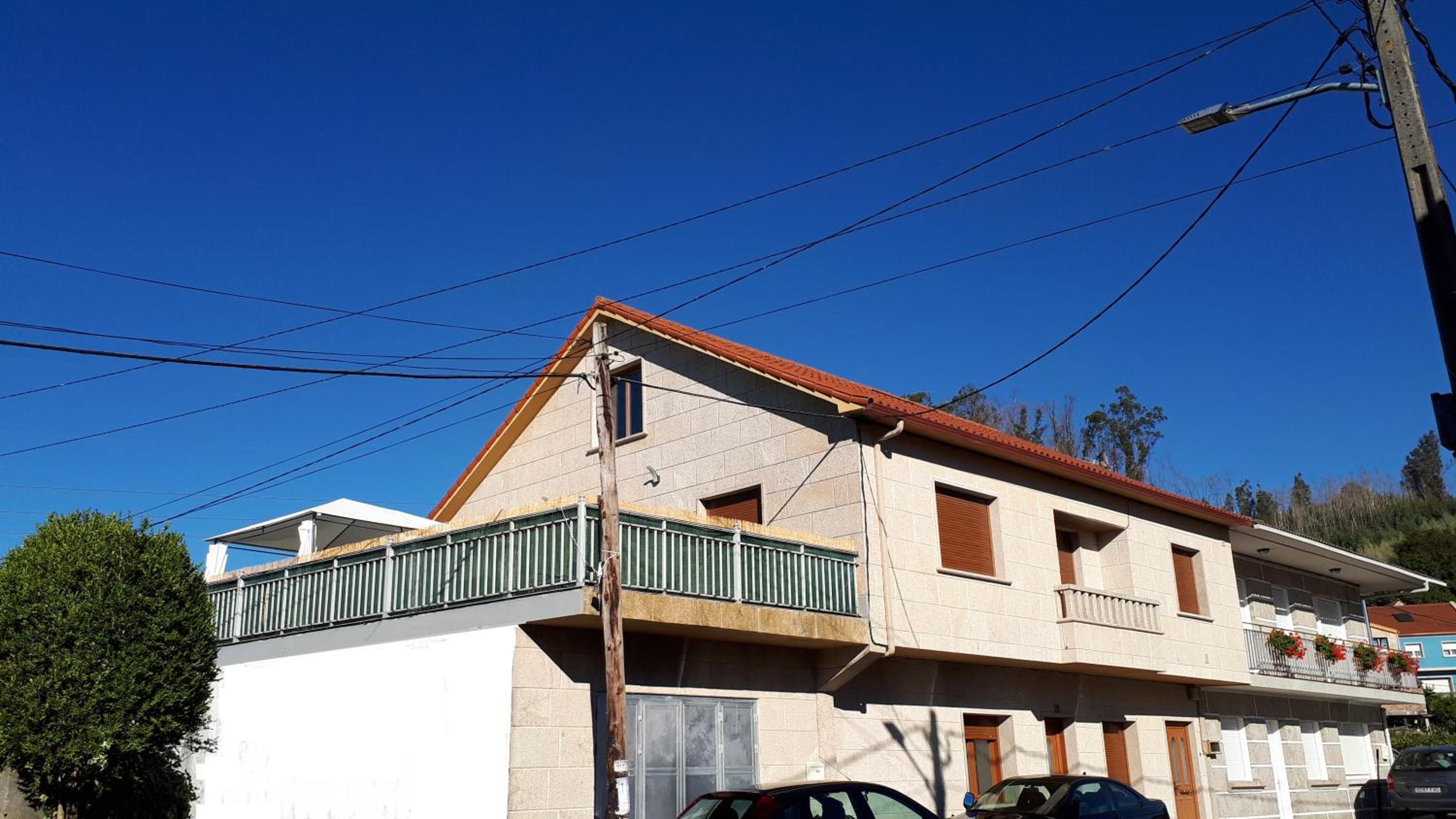 Four-Bedroom House - Photo 12