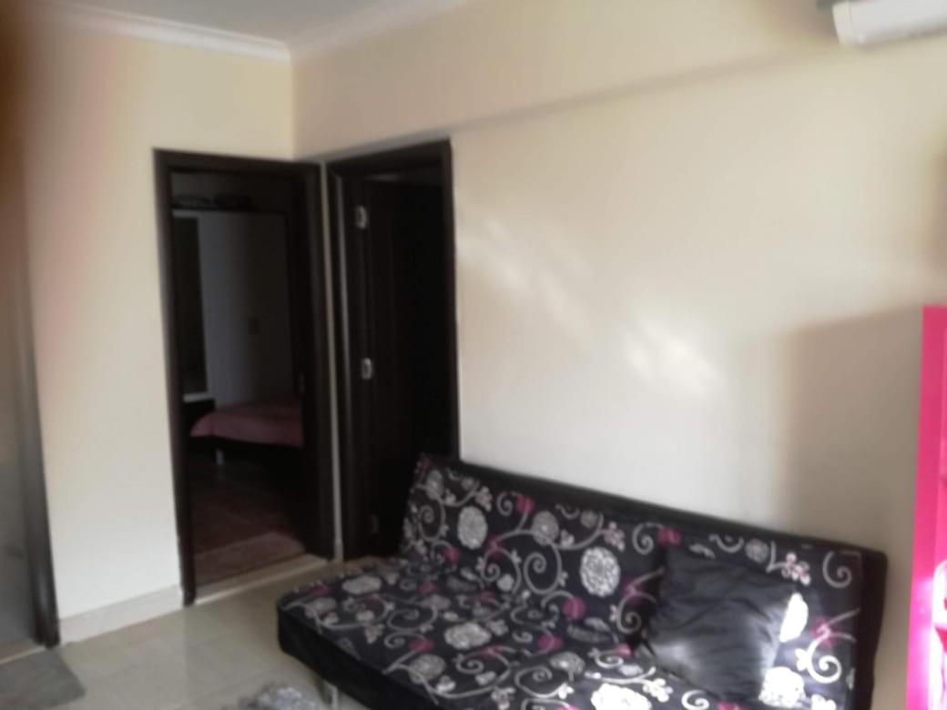 Two-Bedroom Apartment - Photo 17