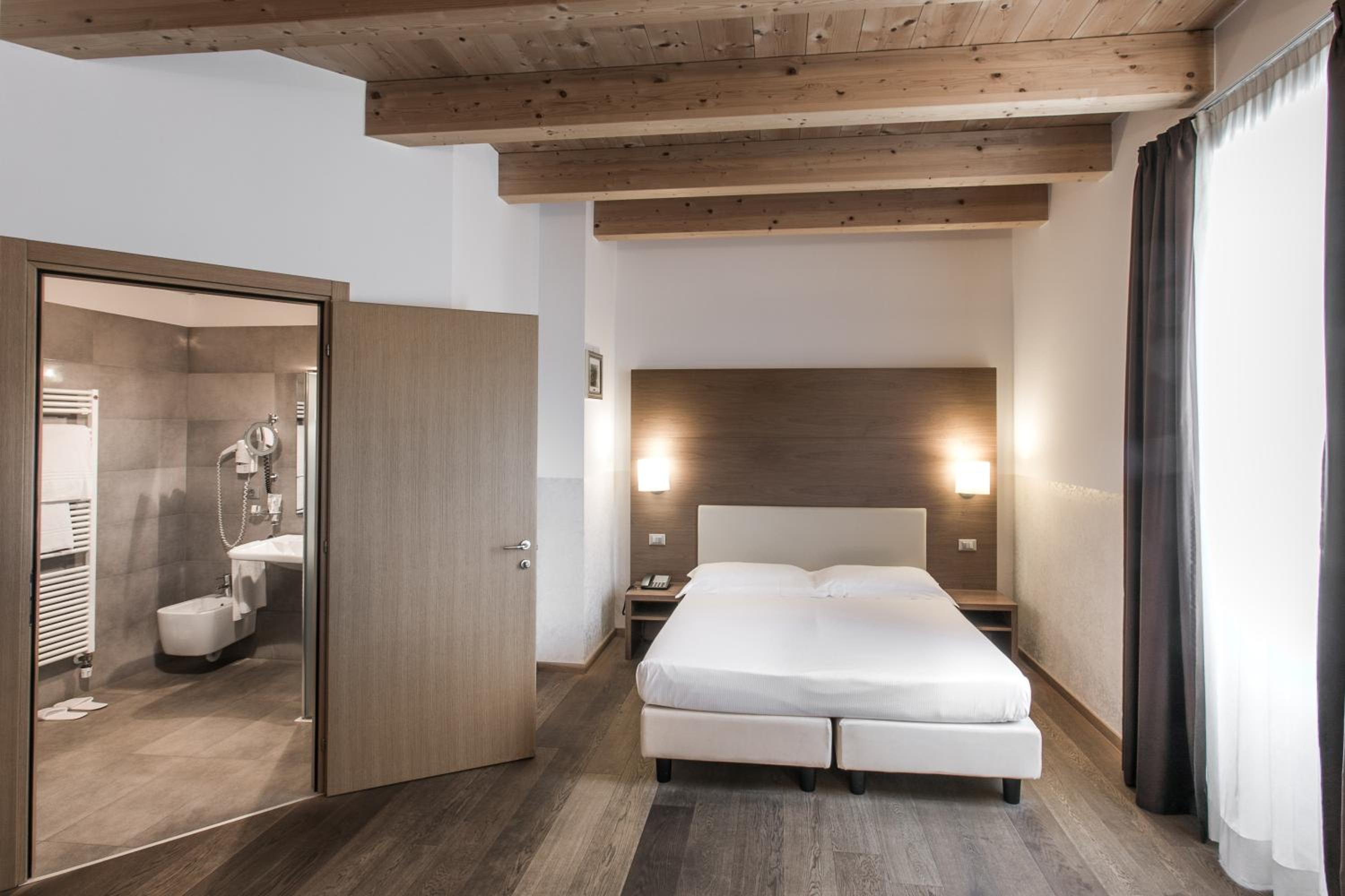 Junior Suite - Photo 3