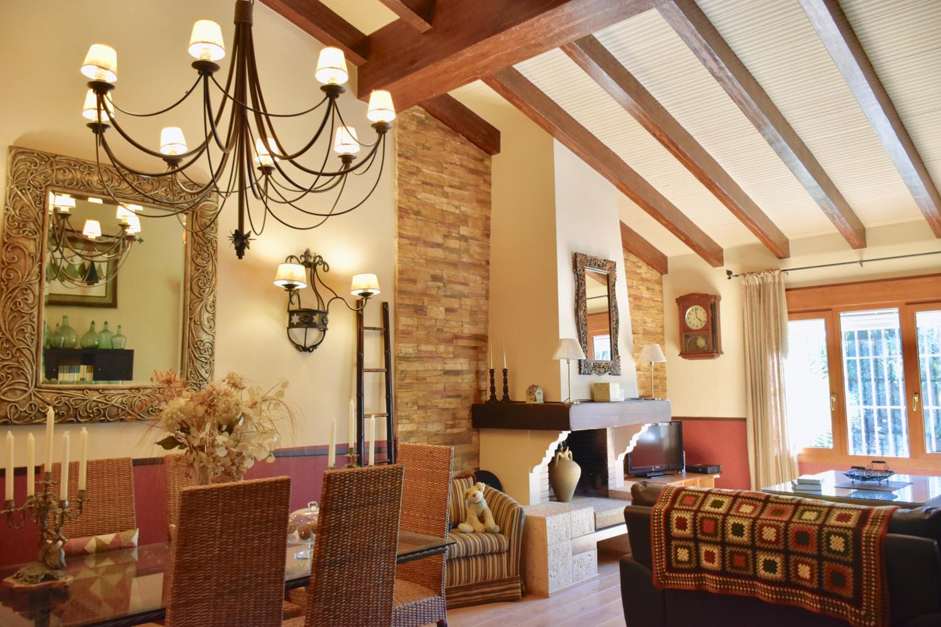 Casa adosada de tres habitaciones