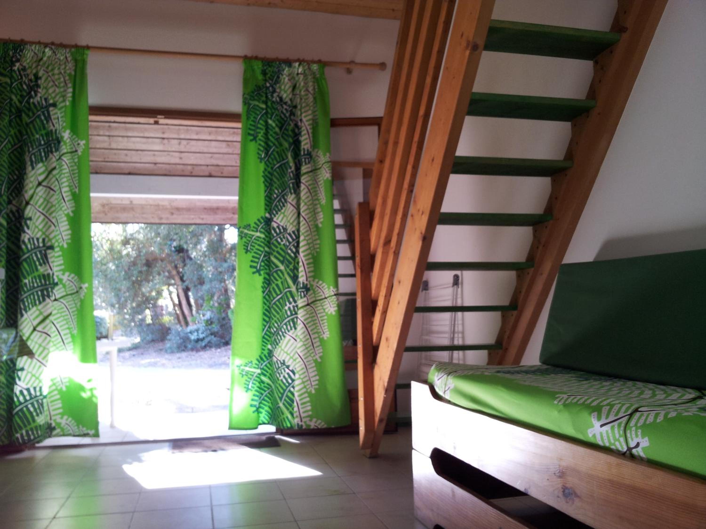 Bungalow (2 Adults)