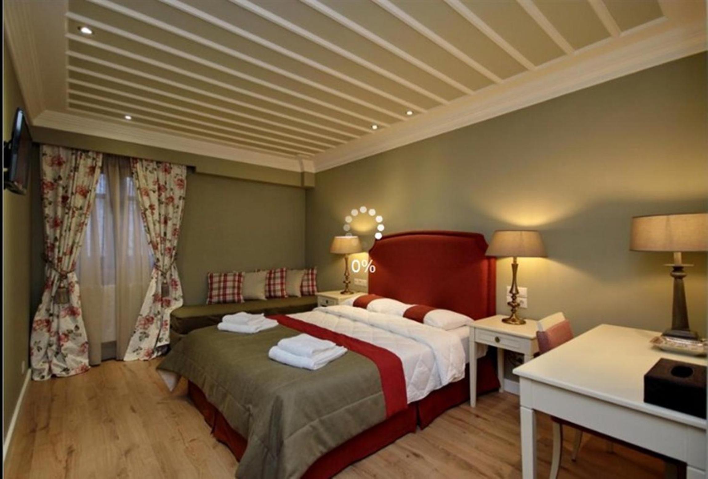Double or Twin Room with Fireplace - Photo 3