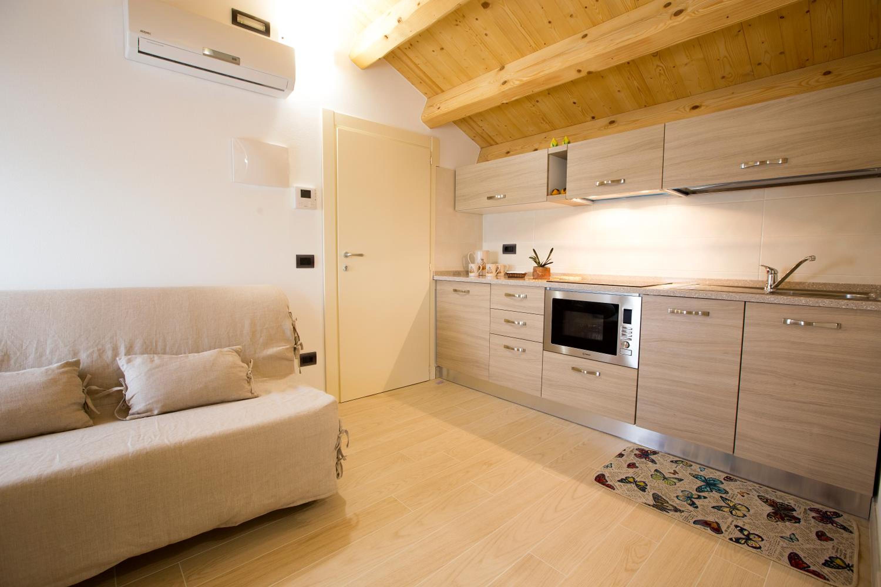 Apartment photo 3
