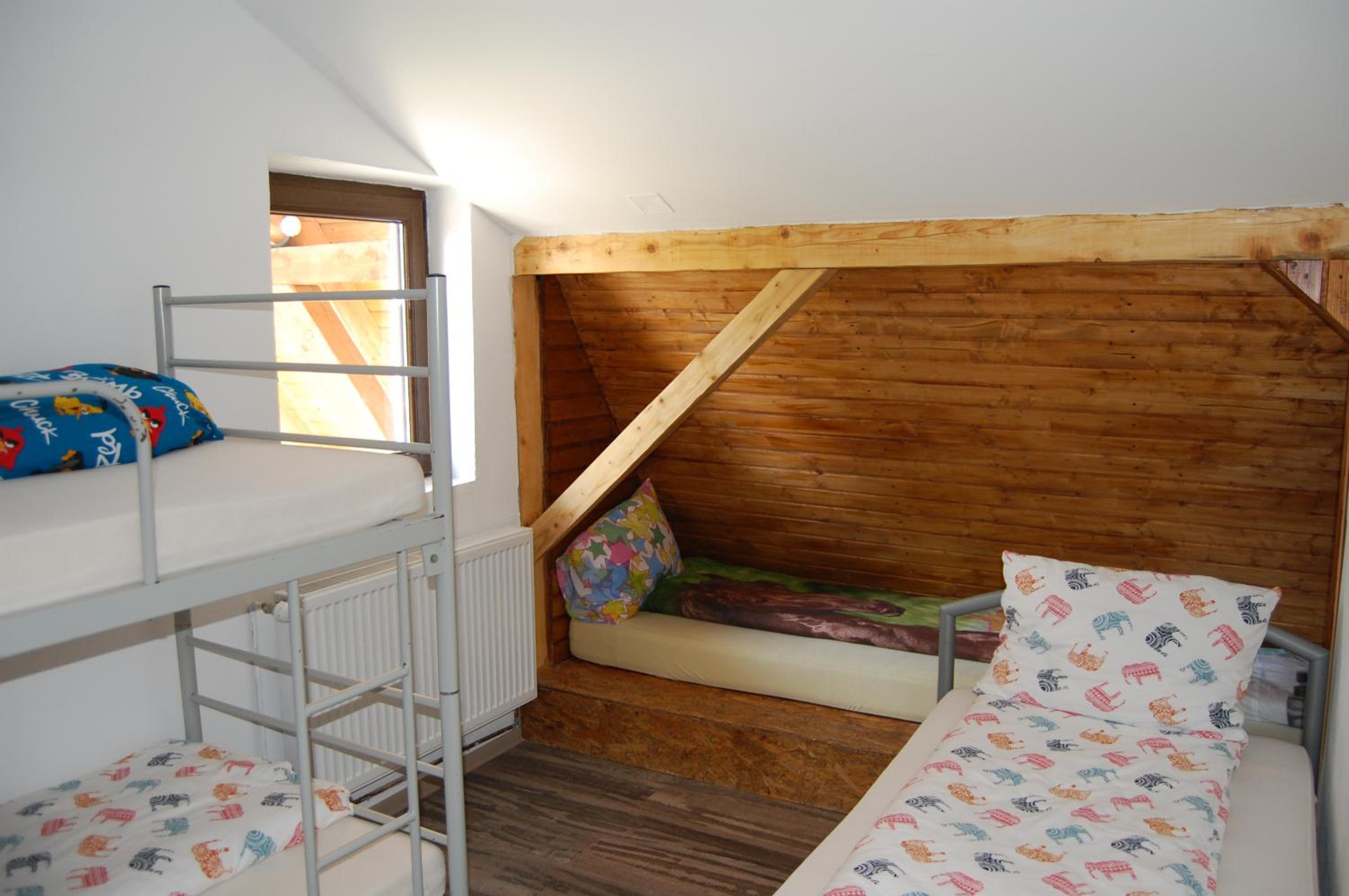 Two-Bedroom Apartment - Photo 3