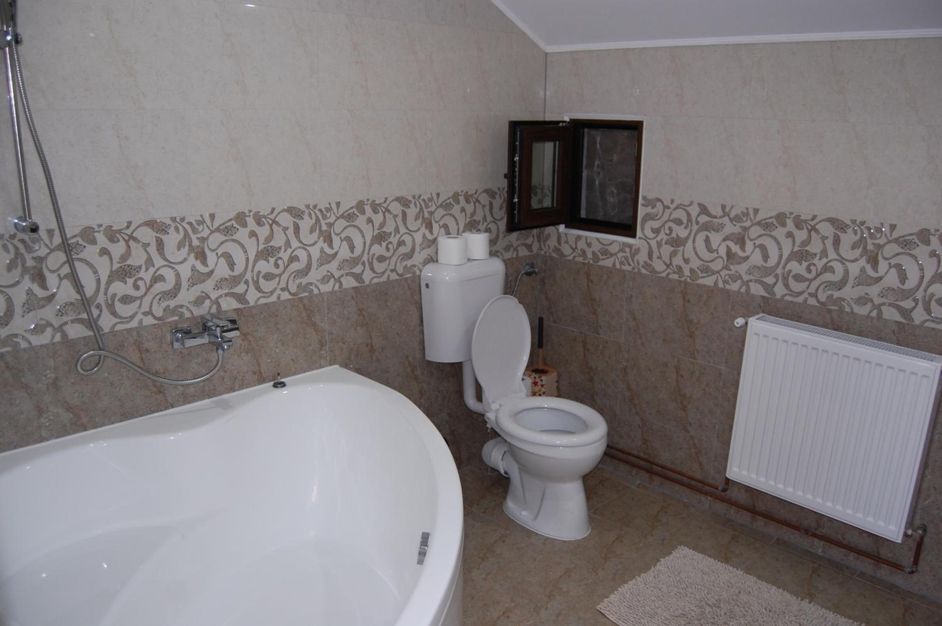 Two-Bedroom Apartment - Photo 4