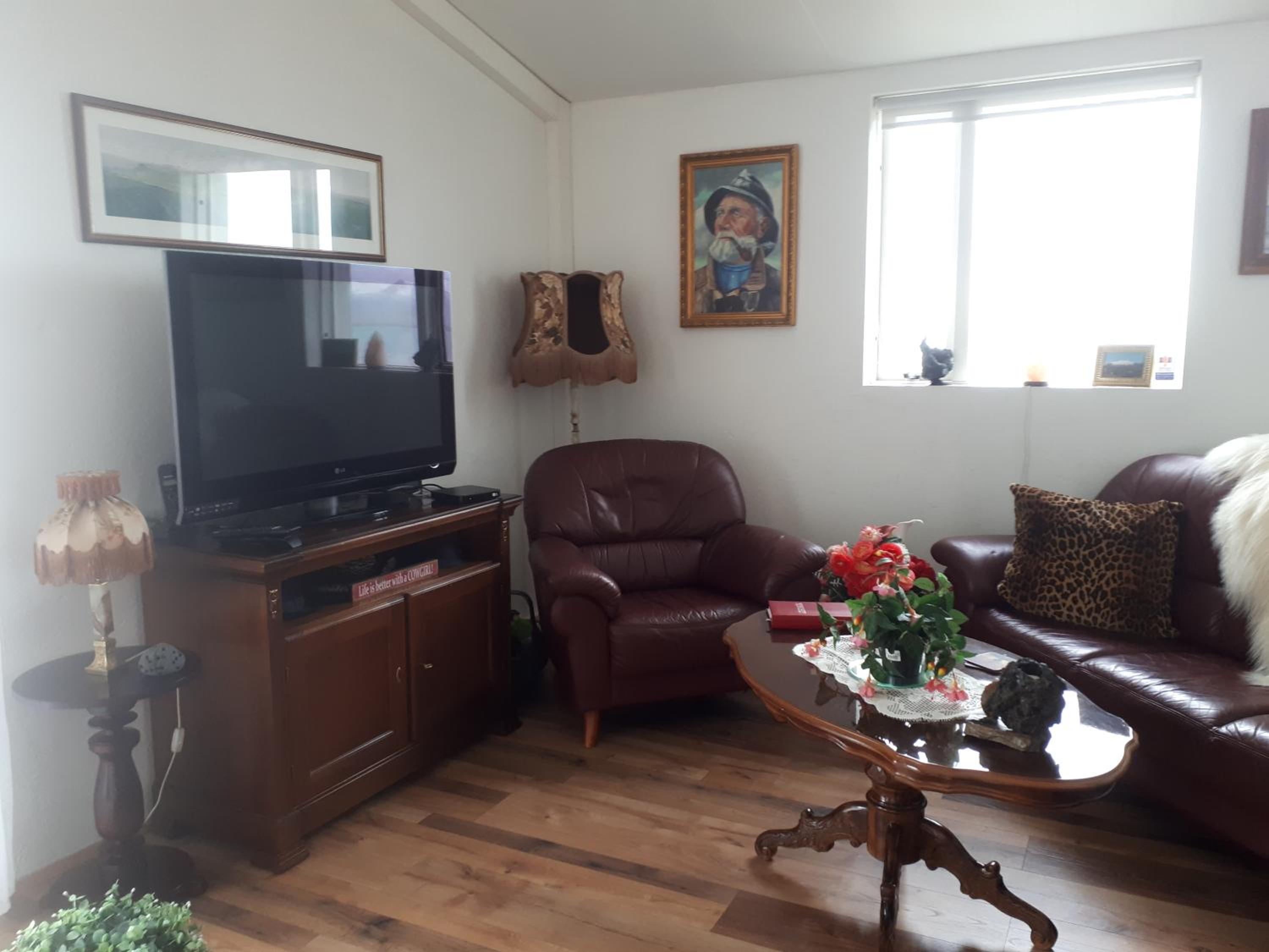 Twin Room - Photo 9