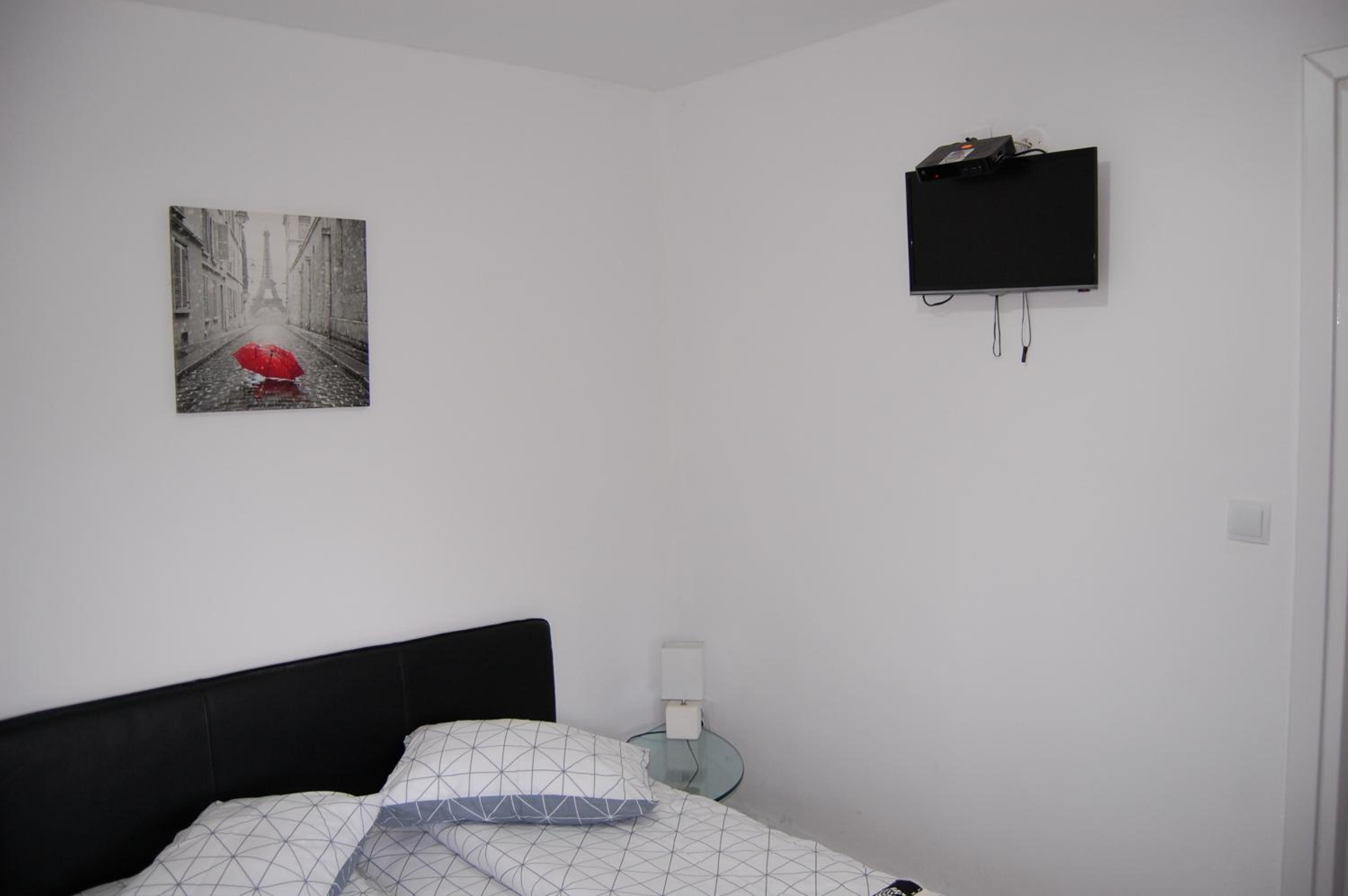 Double Room with Private Bathroom photo 3
