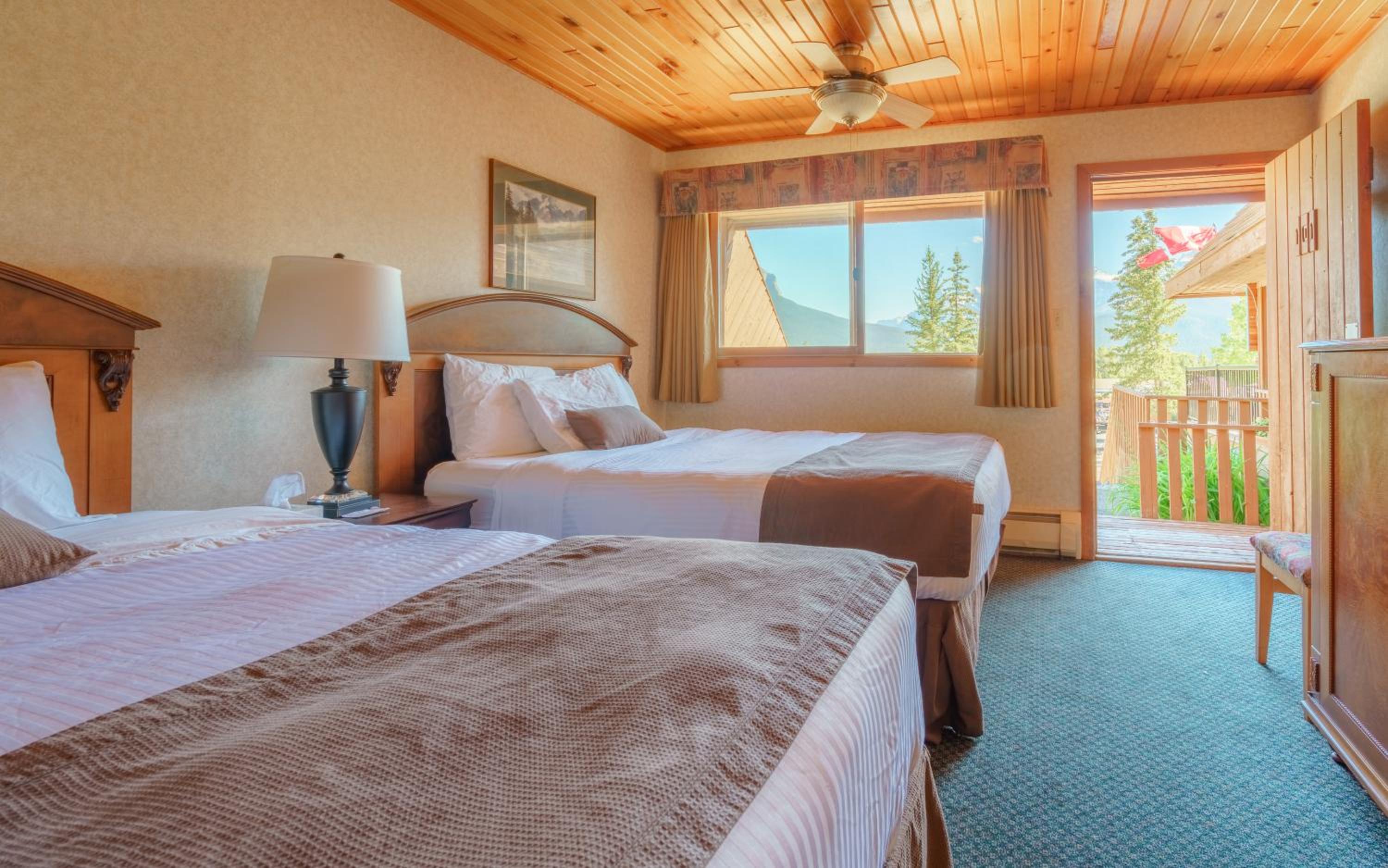 Queen Room with Two Queen Beds - Photo 1