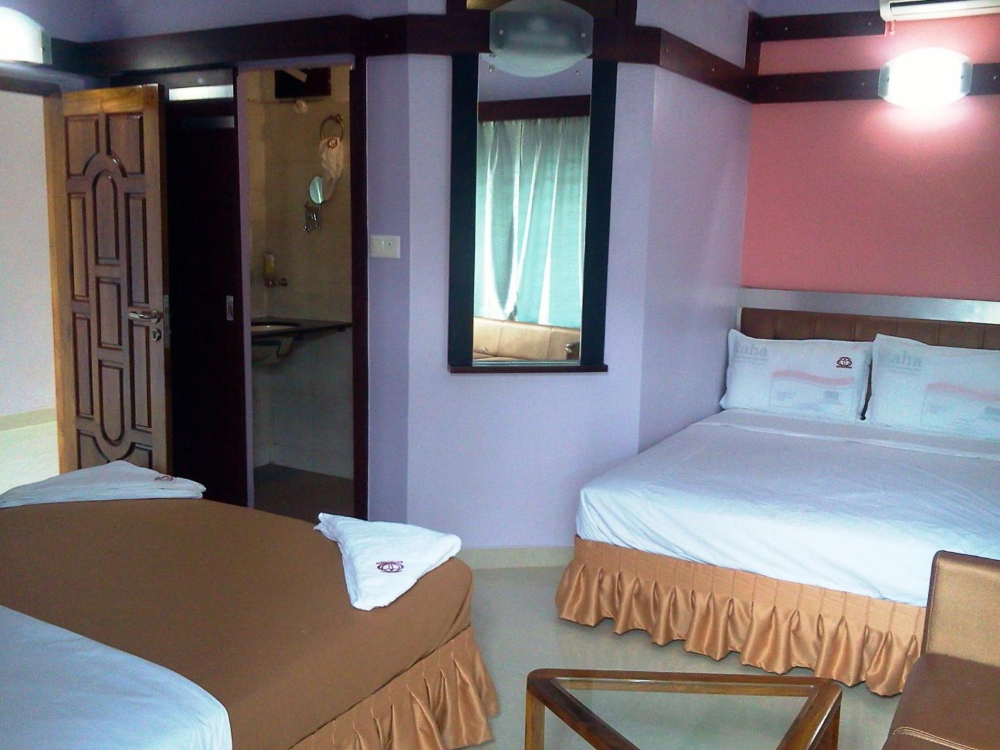 Quadruple Room with Balcony photo 2