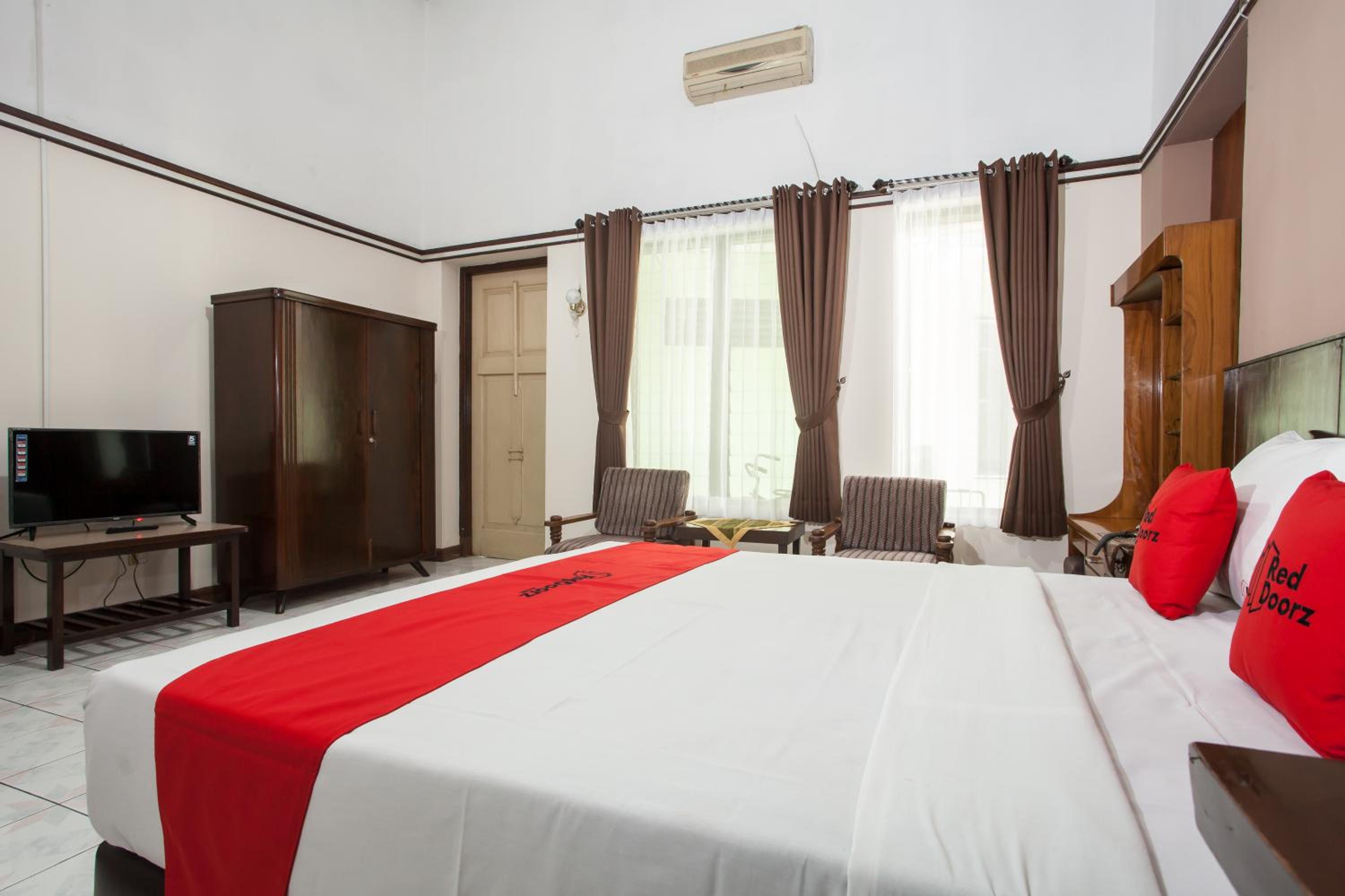 Double Room - Photo 2