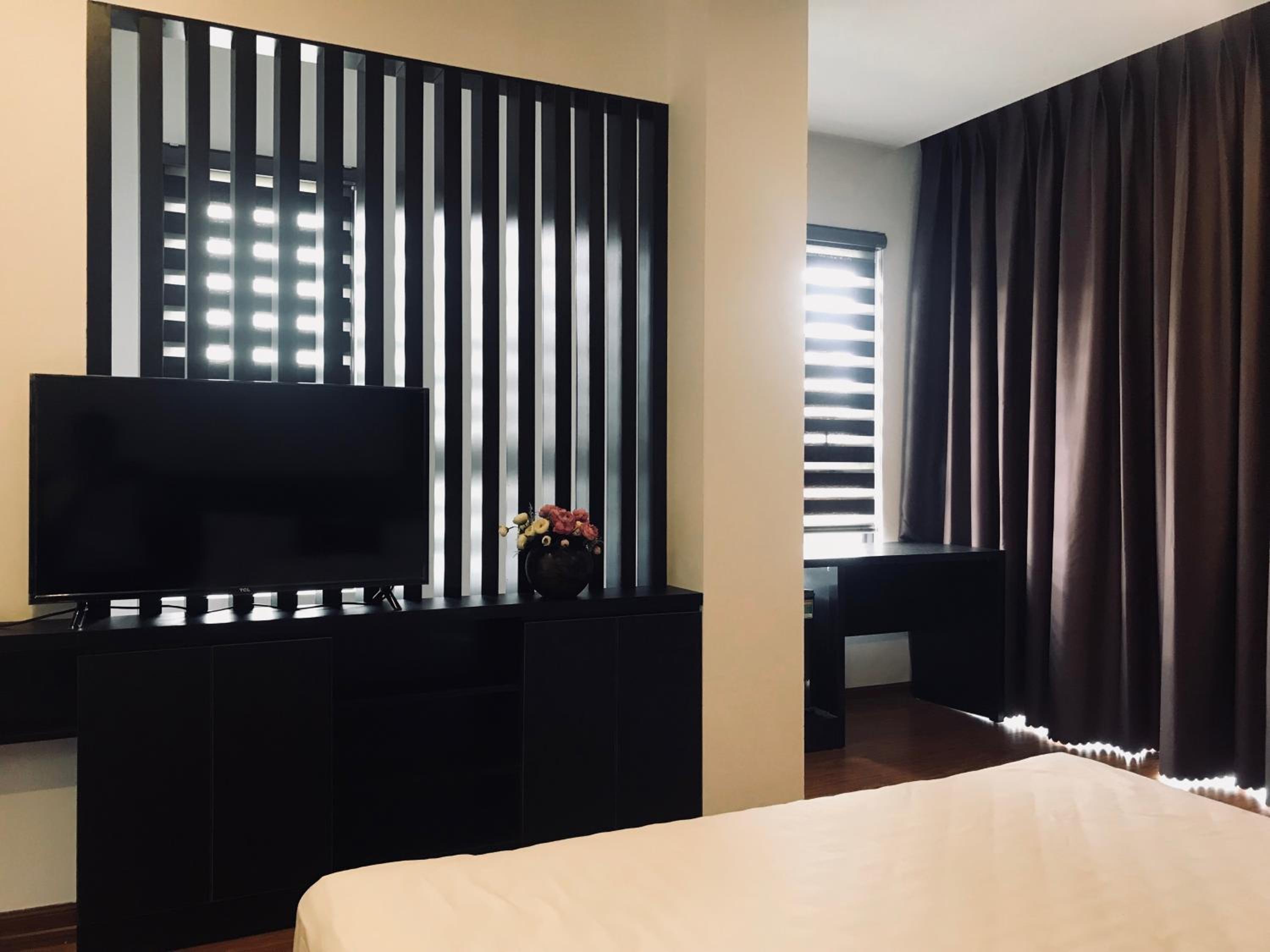 Quadruple Room with Sea View - Photo 4