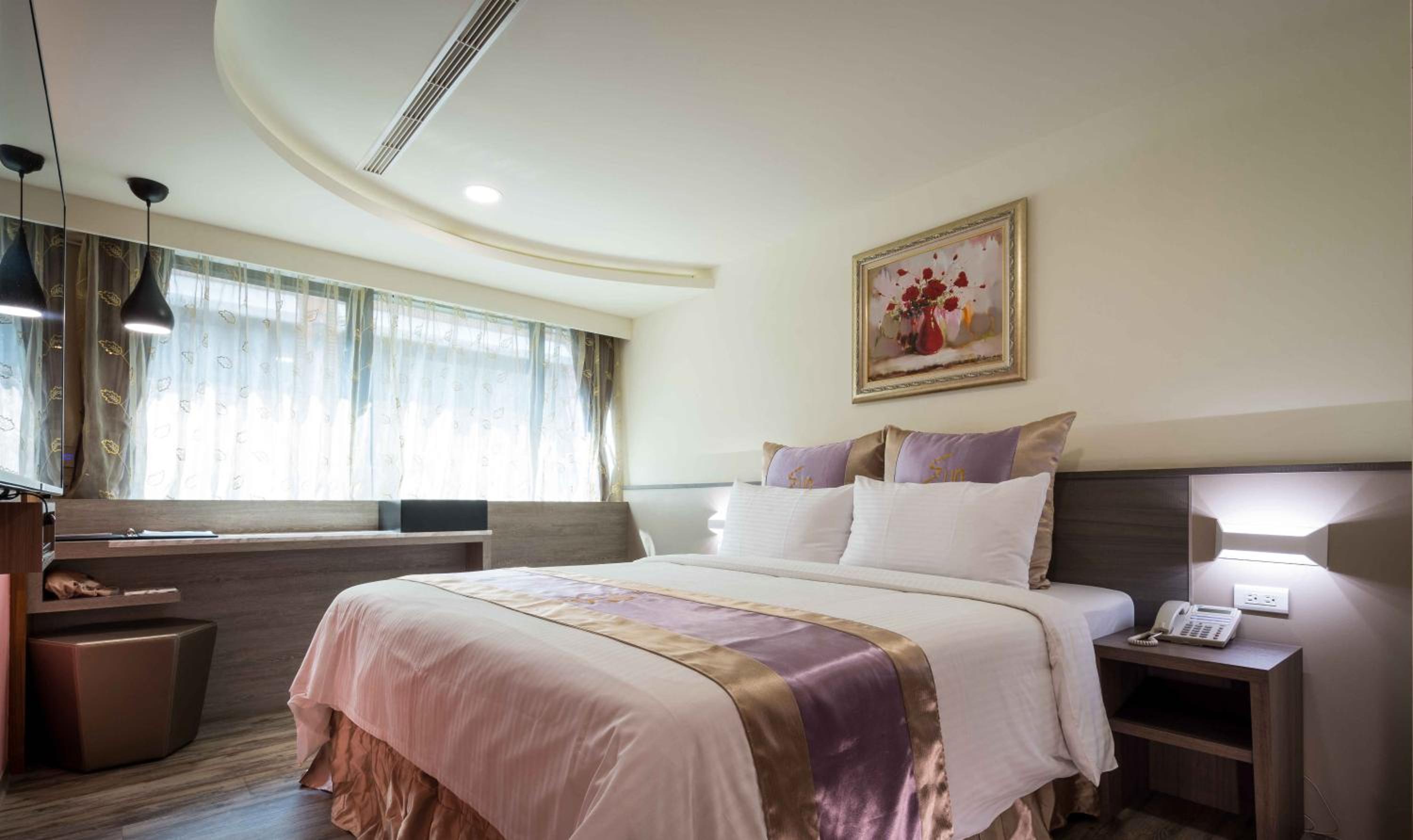 Classic Double Room with Shower