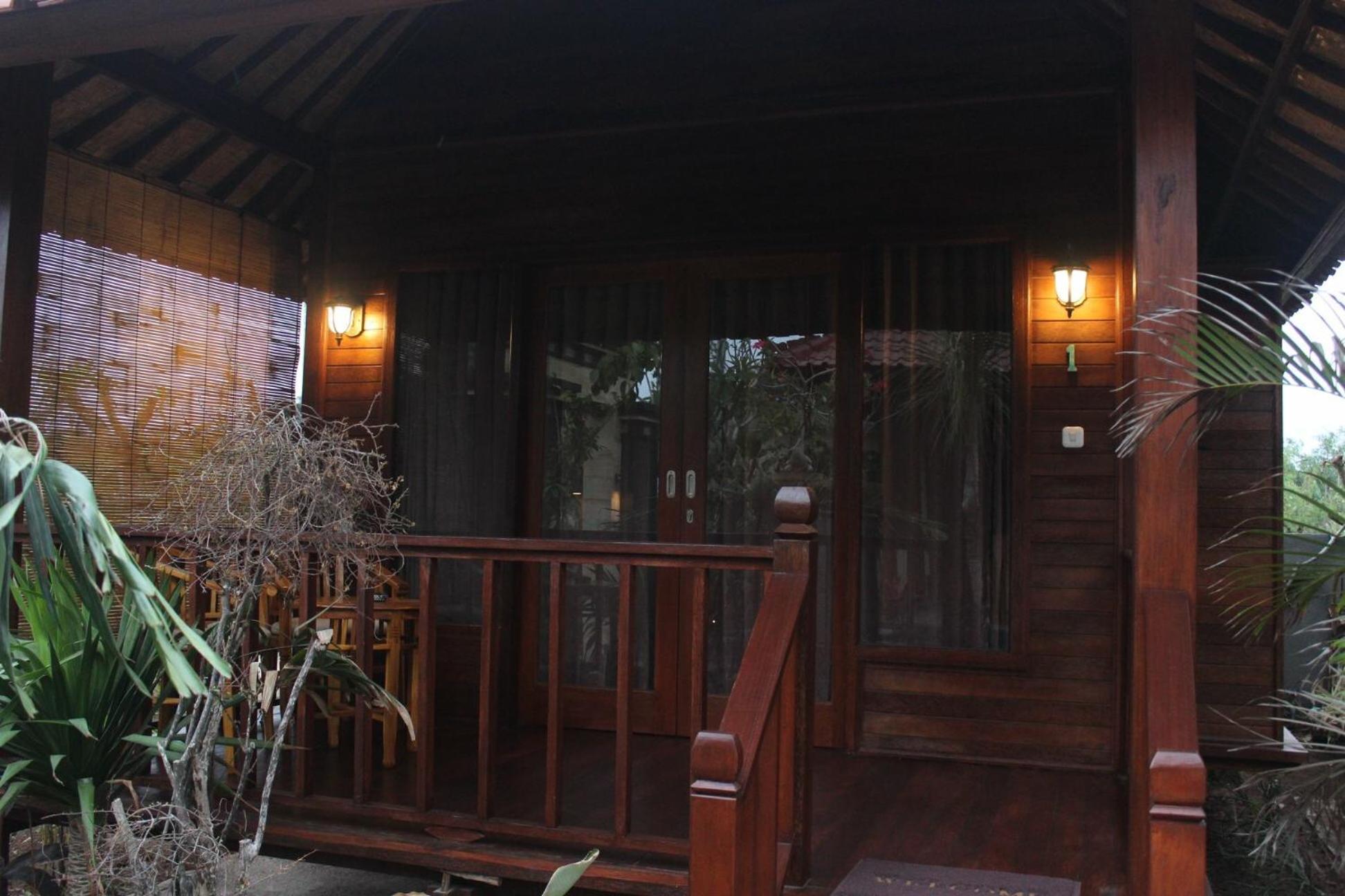 Deluxe Double Room - Photo 12