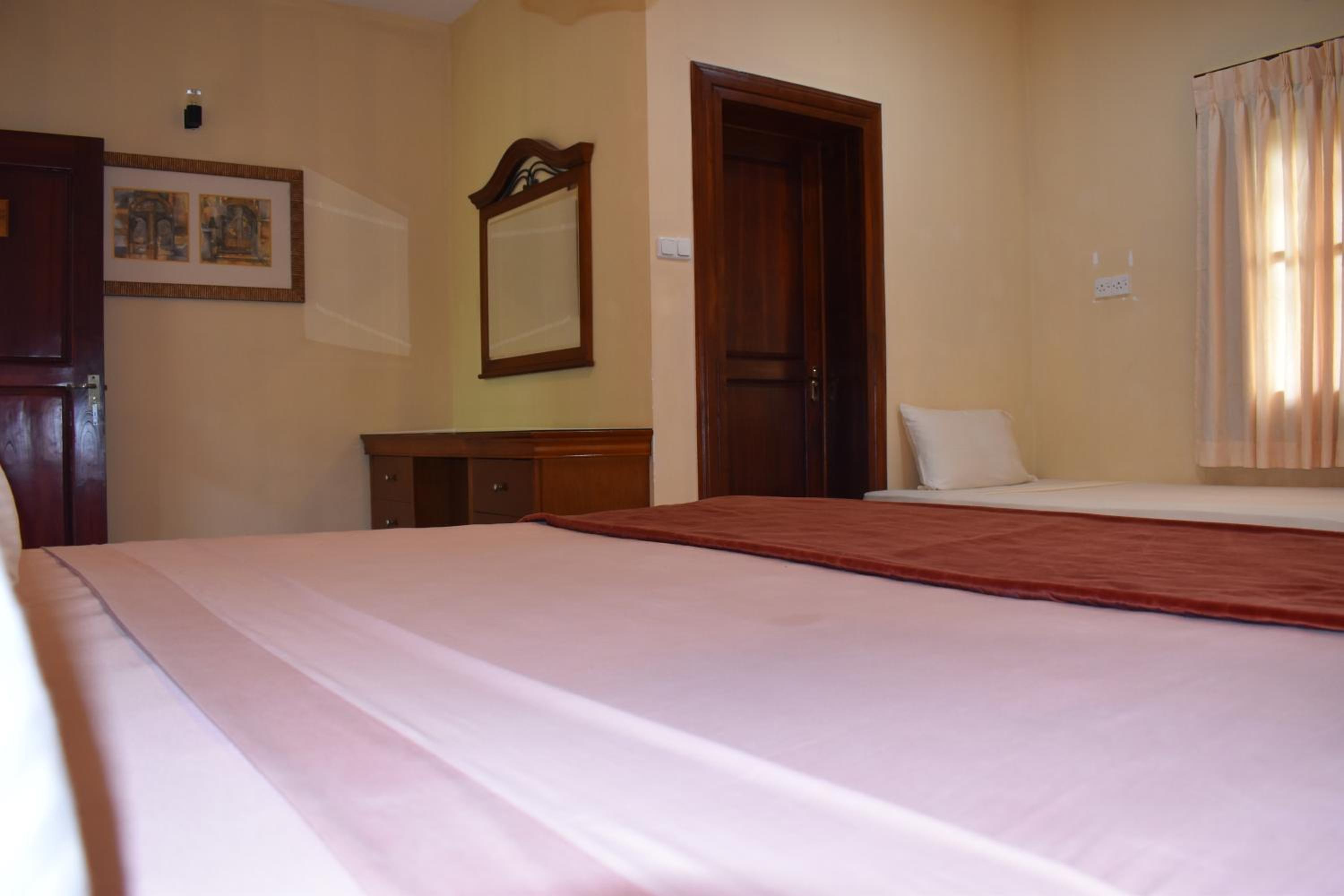 Triple Room with Pool View photo 1