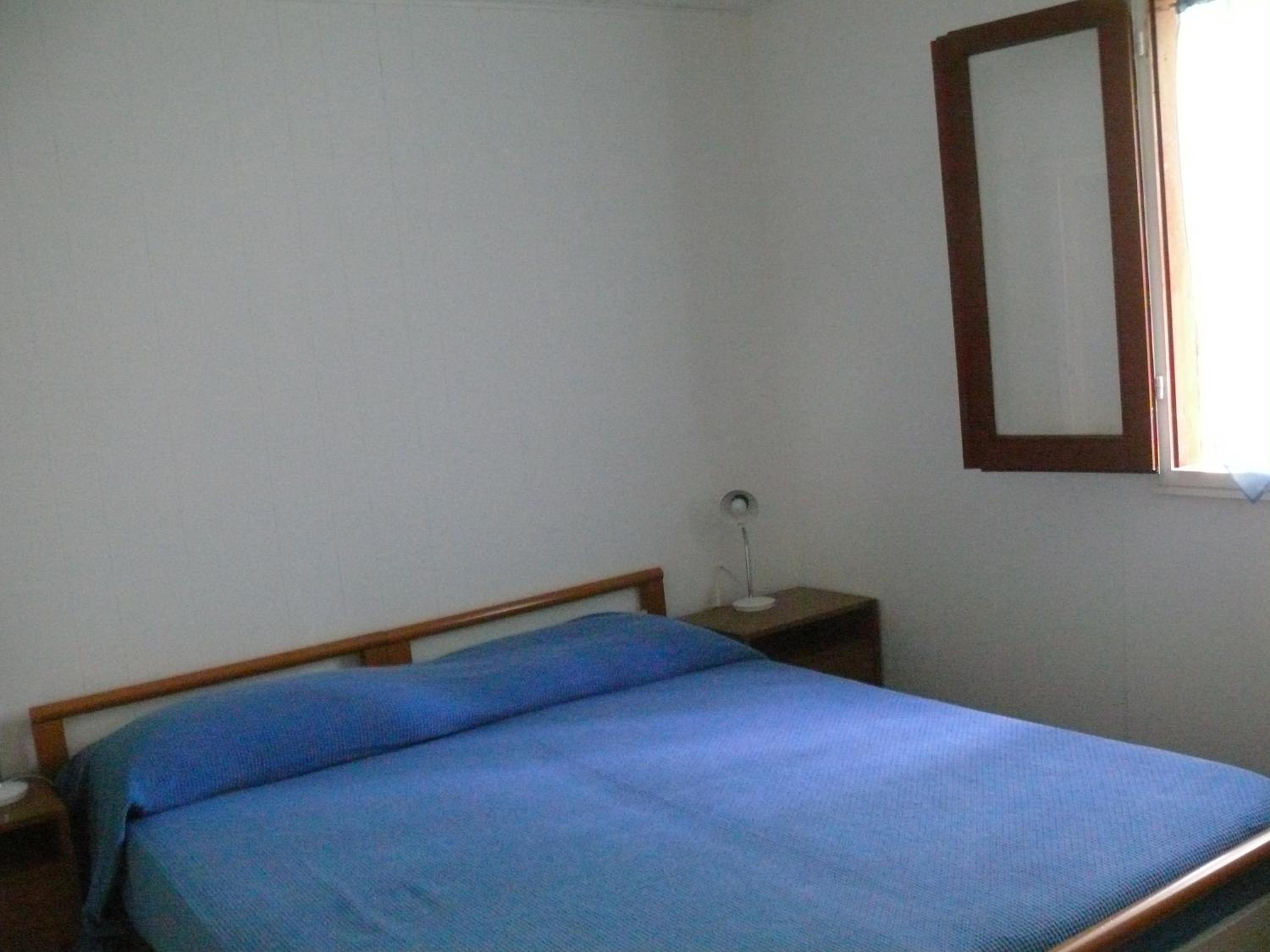 Bungalow (2 Adults)